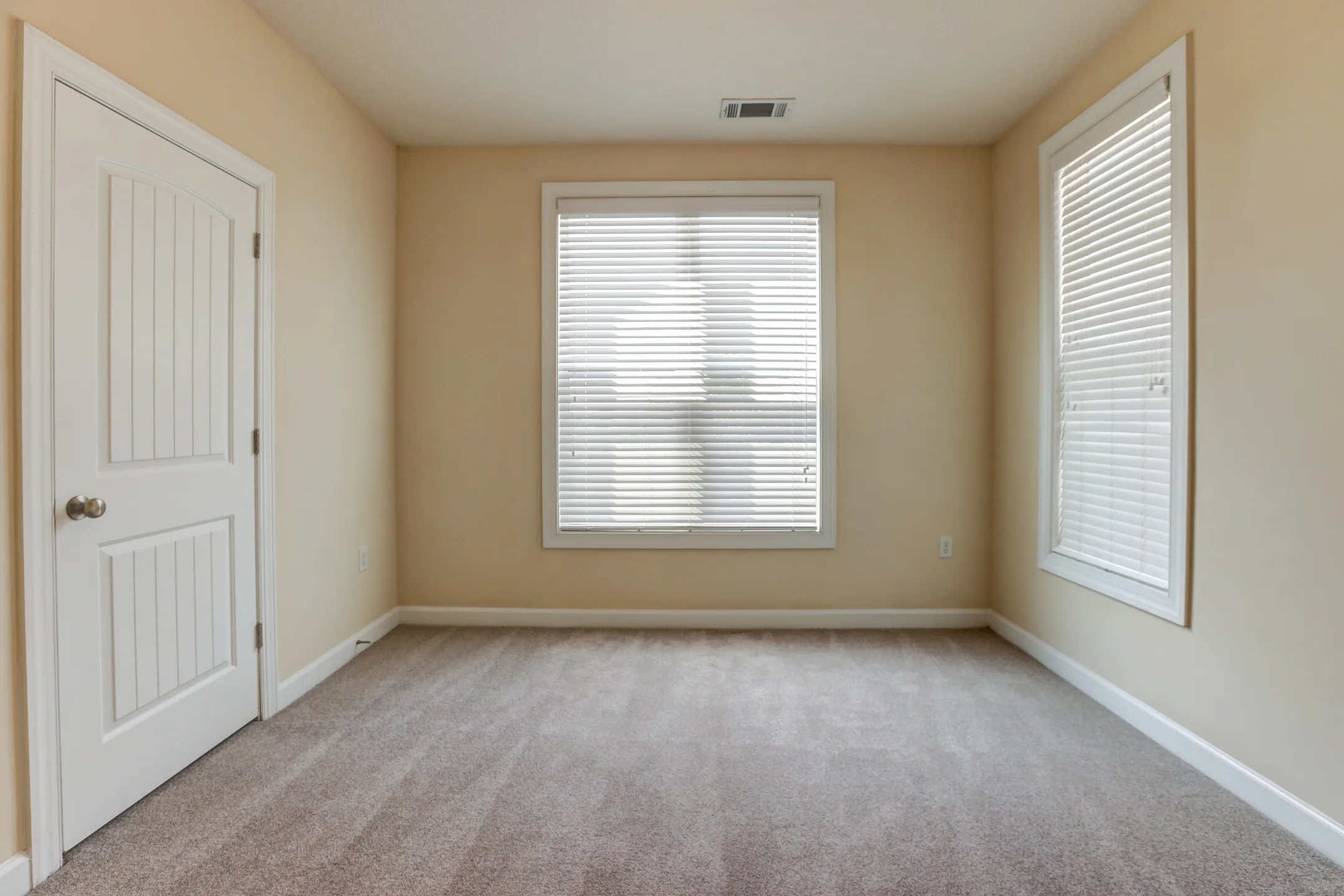 Seasons At Cane Creek Apartments Fletcher, NC 28732