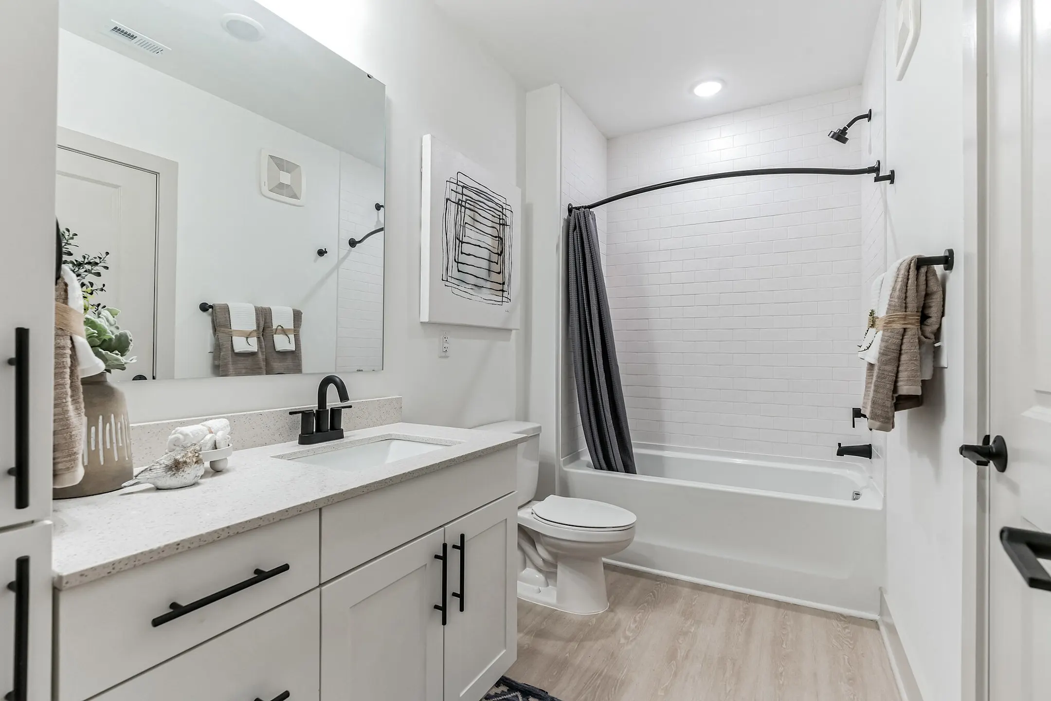 Metropolitan at the Riverwalk 19 St Wilmington, NC