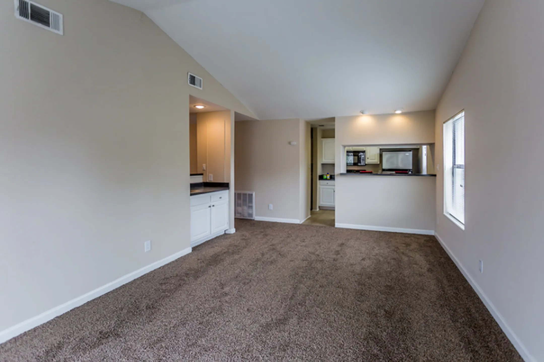 Riverwalk Apartments Little Rock, AR 72202