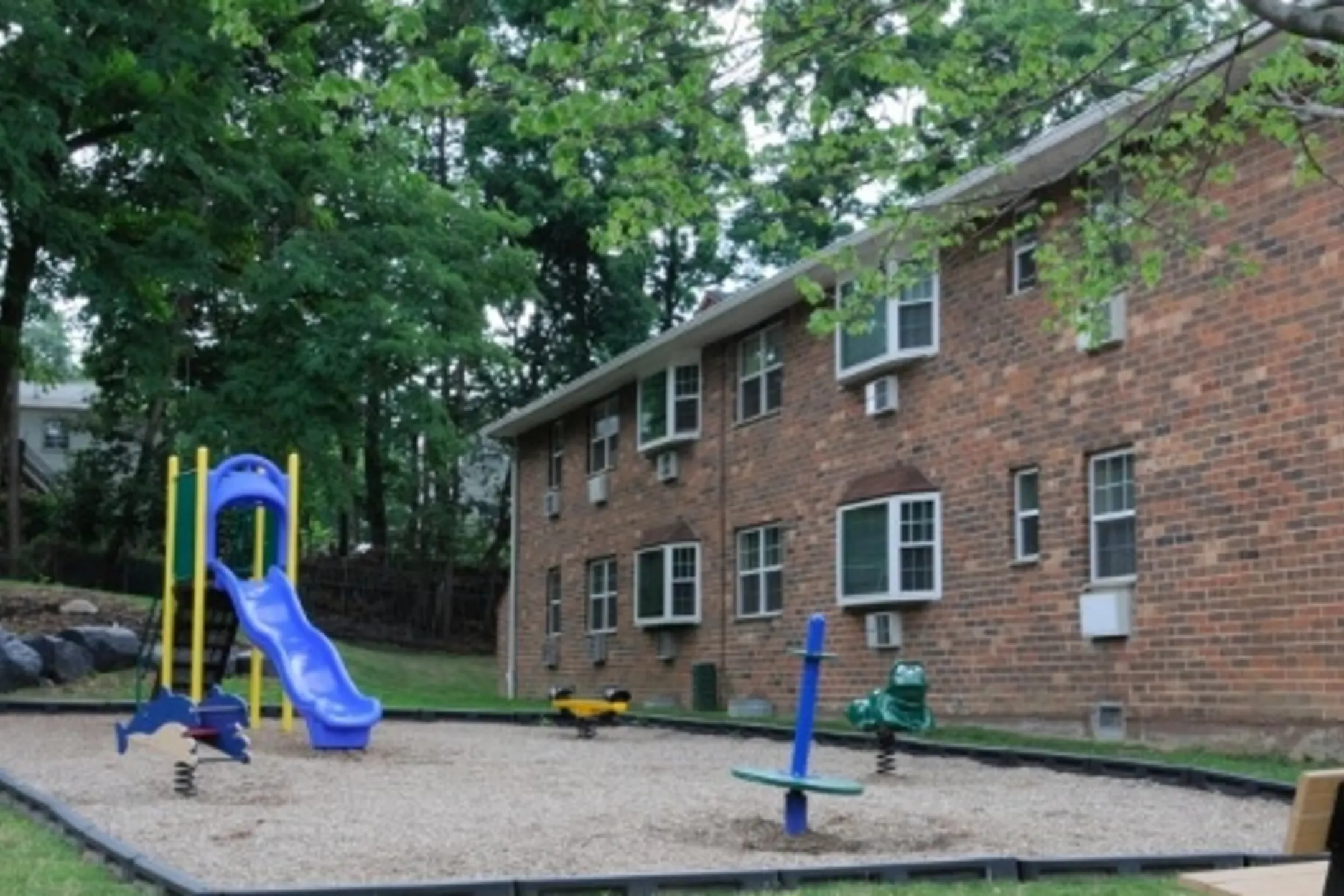 Playground - Tor View Village Apartments - Garnerville, NY