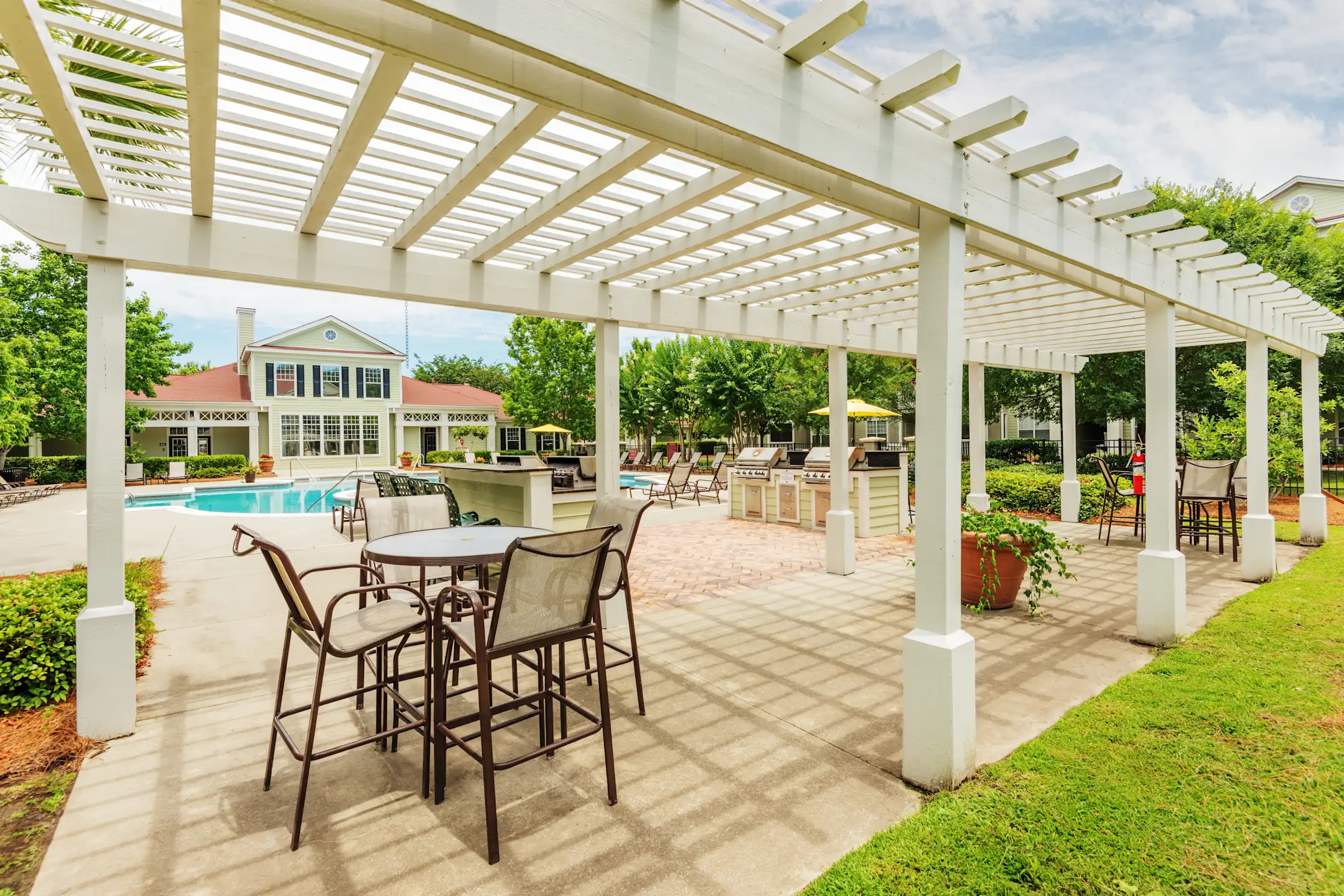 Belle Hall Apartments Mount Pleasant, SC 29464