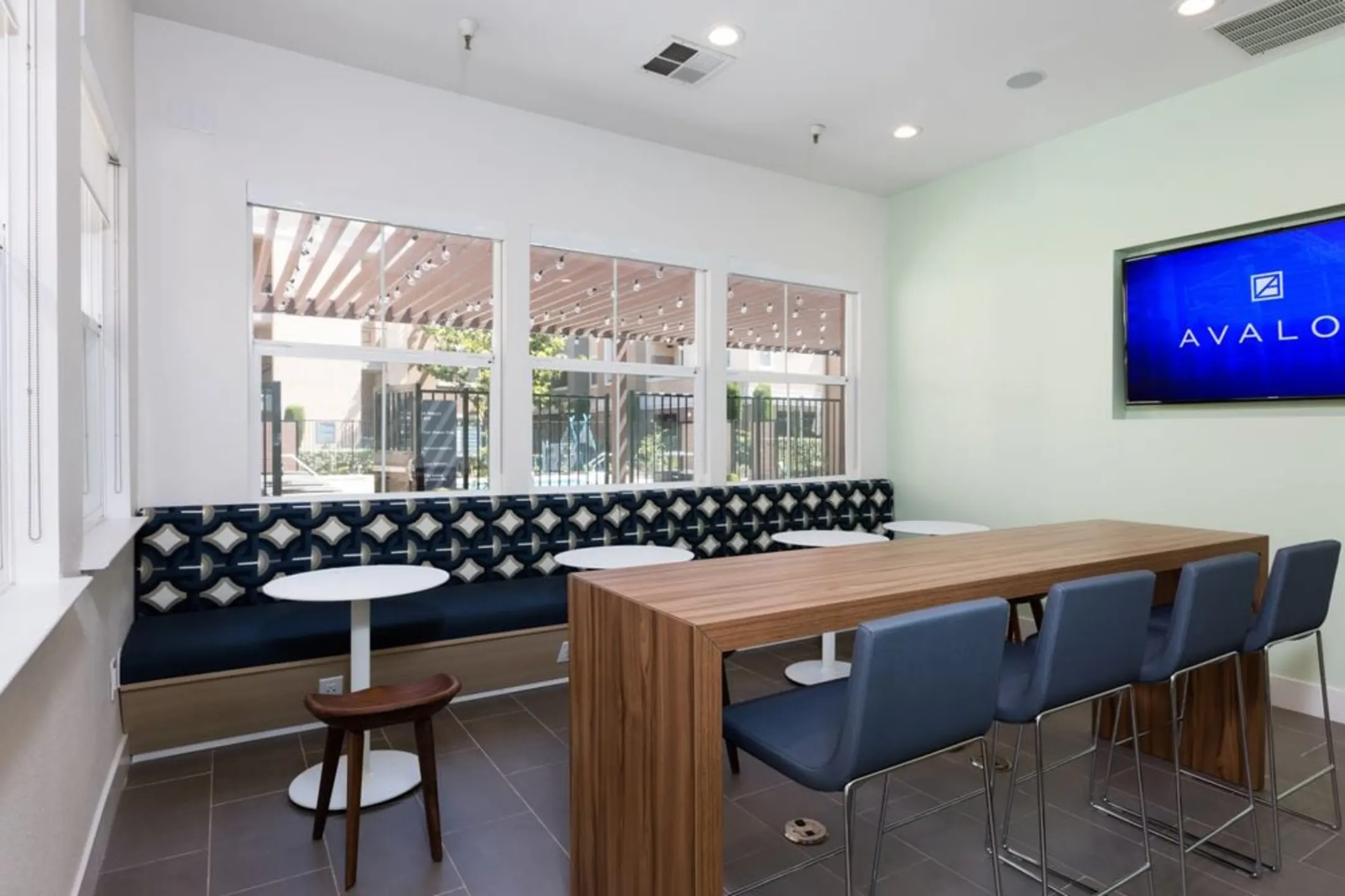 Avalon Walnut Ridge Apartments Walnut Creek, CA 94597