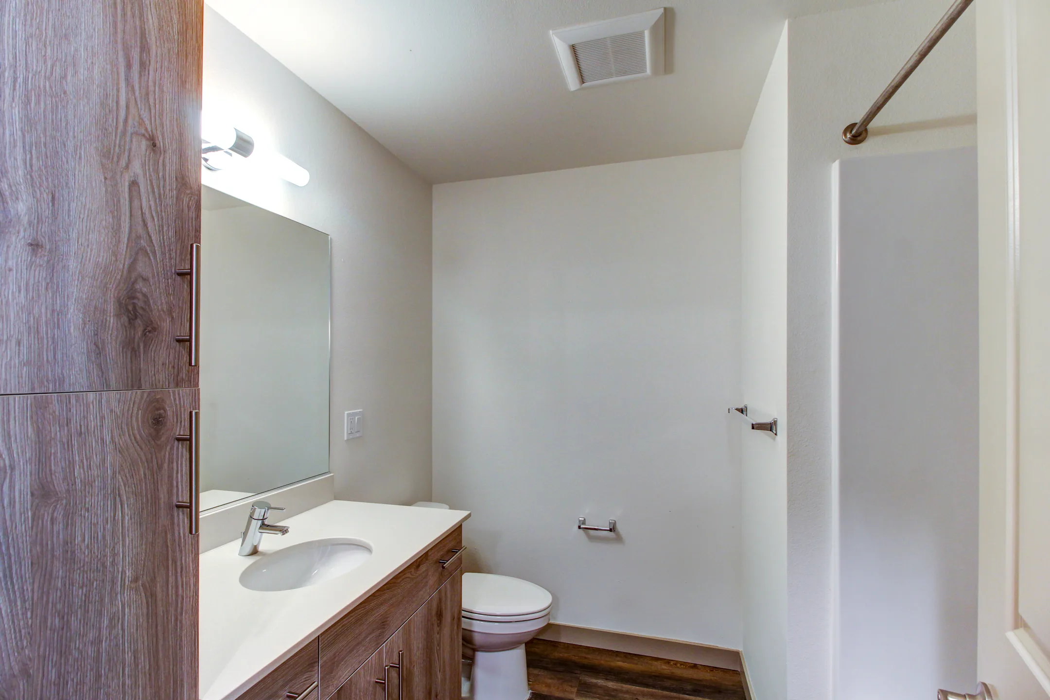 Monarch Apartments Maple Valley, WA 98038