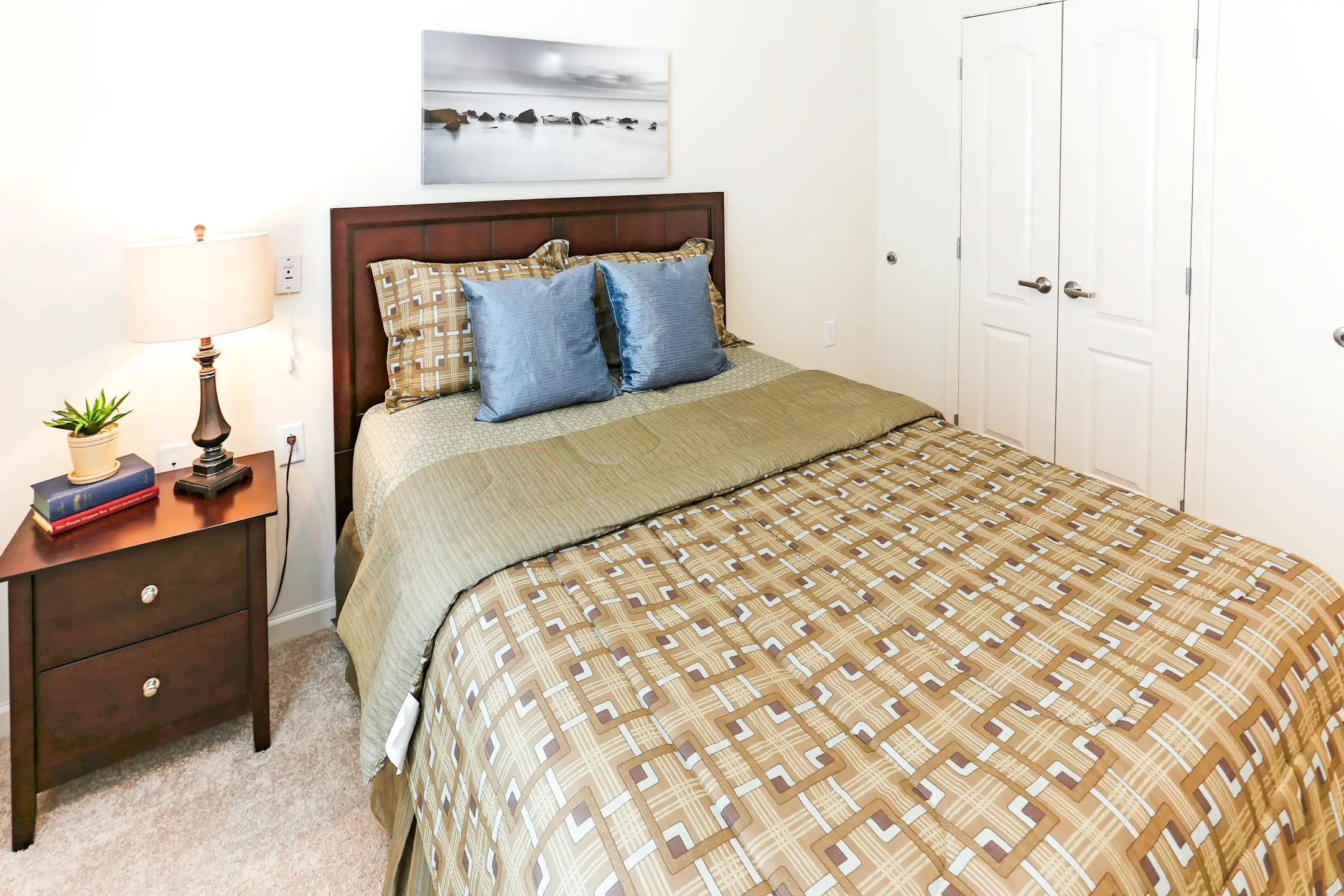 Transit Pointe Senior Apartments 8040 Roll Rd East Amherst, NY