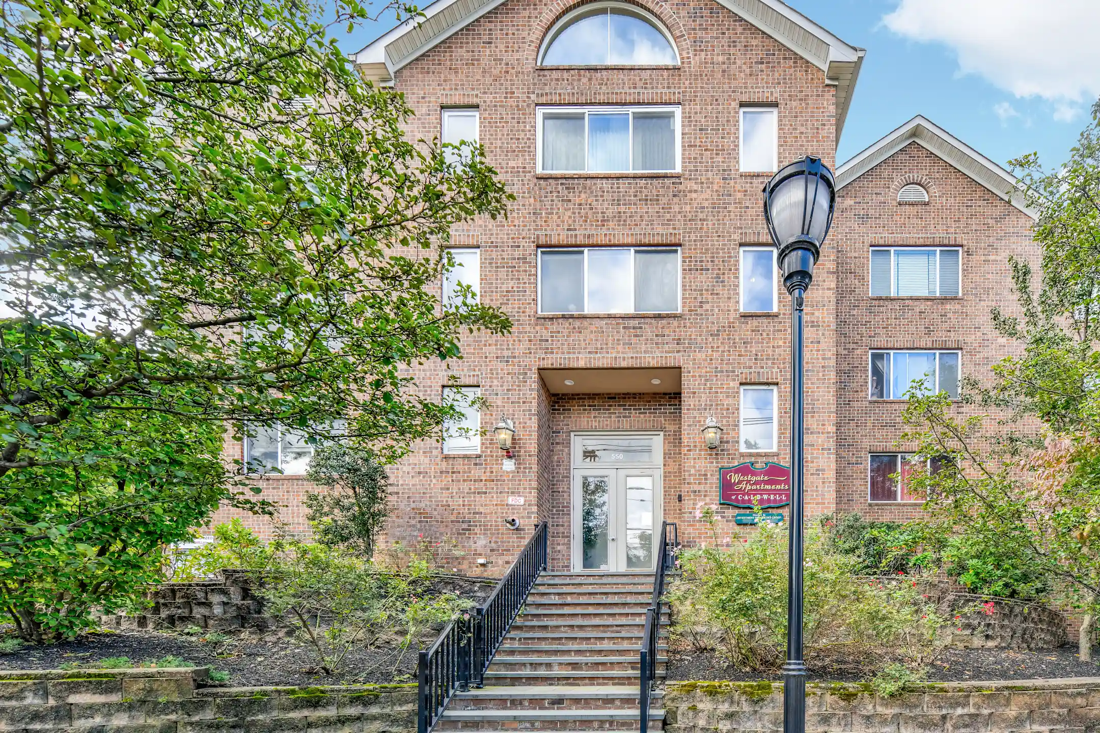 West Gate of Caldwell Apartments Caldwell, NJ 07006