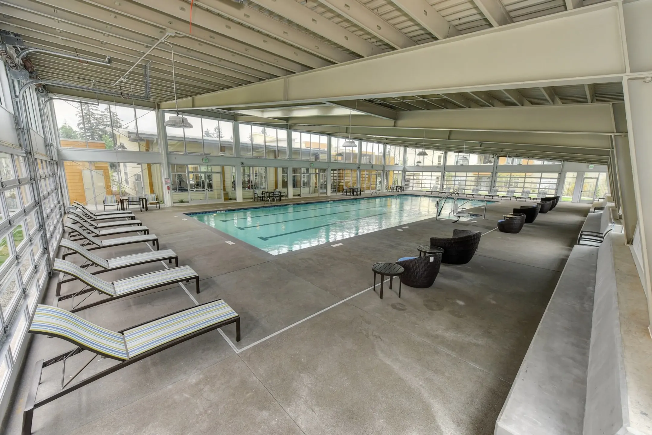 Pool - The Madison Bellevue - Bellevue, WA