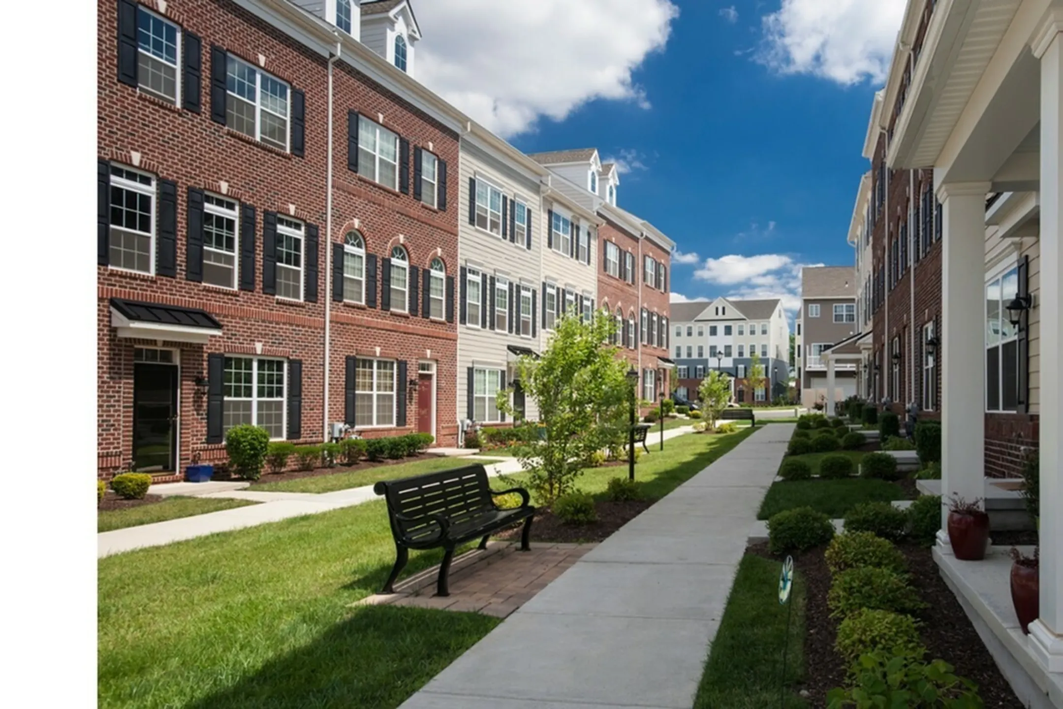 Darley Green Townhomes Townhomes - Claymont, DE 19703