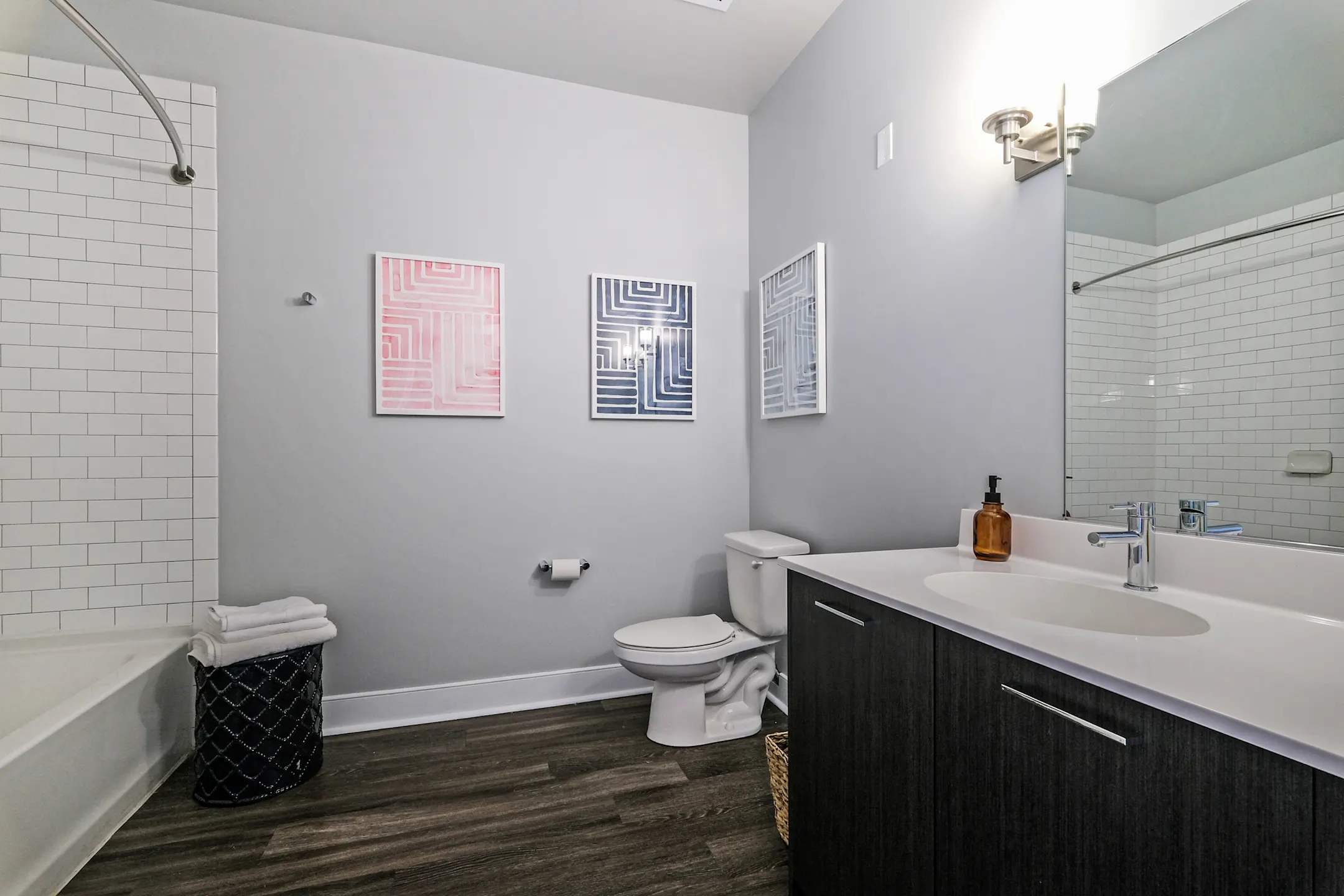 Bathroom - Apex Hudson Riverfront - Yonkers, NY