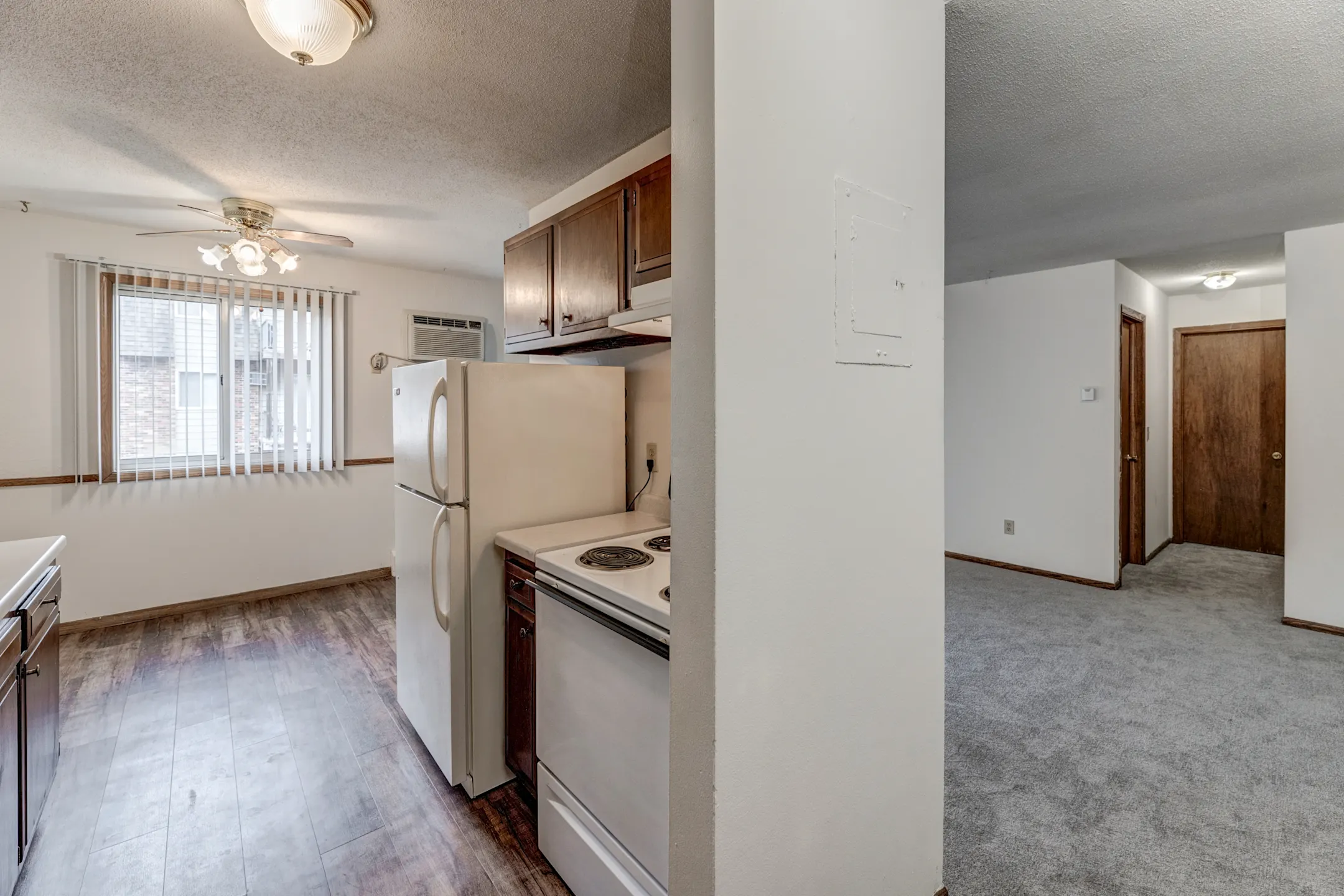 Greenfield Estates 7635 Greenfield Avenue Mounds View, MN