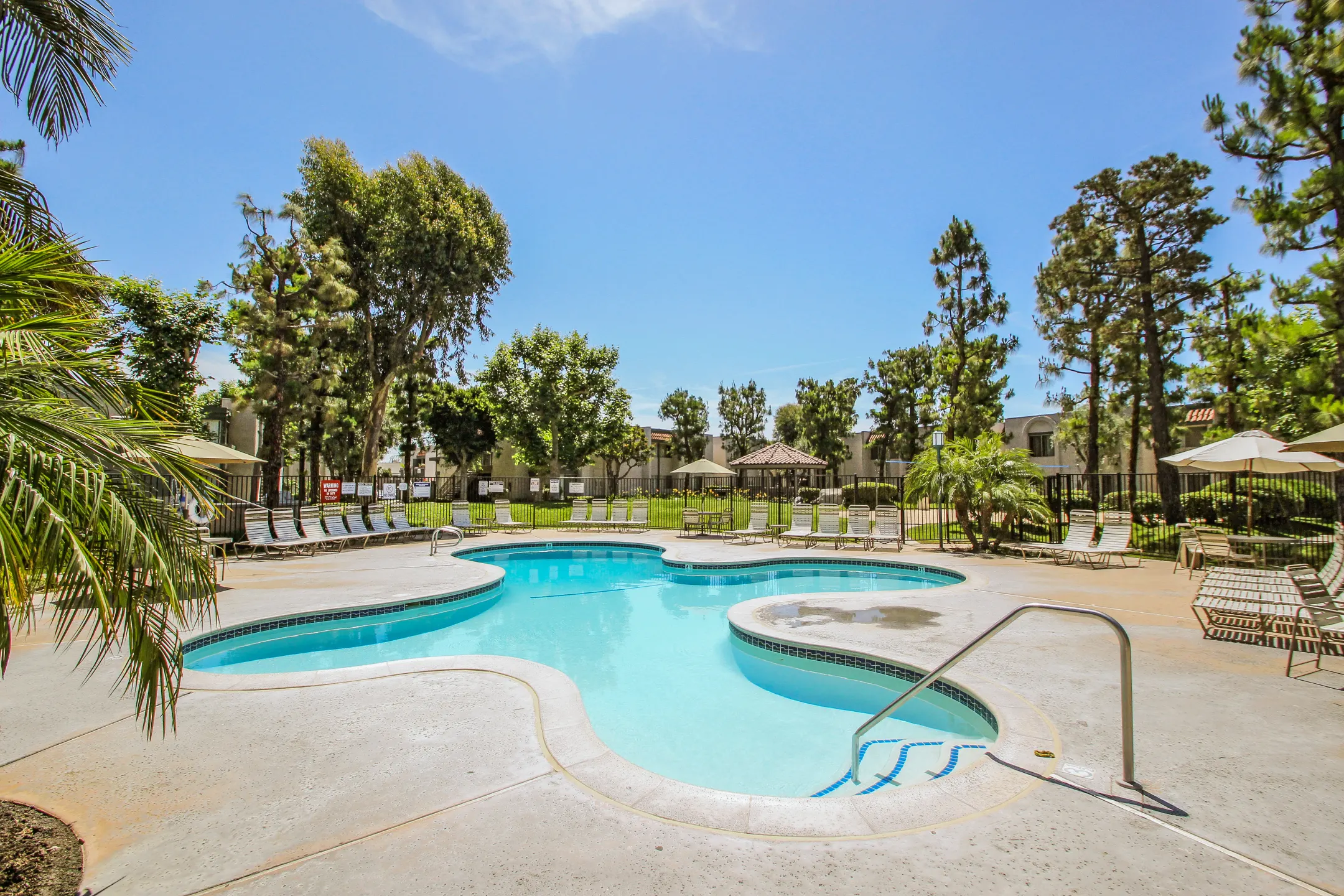 Pool - Brookside Apartments - La Palma, CA