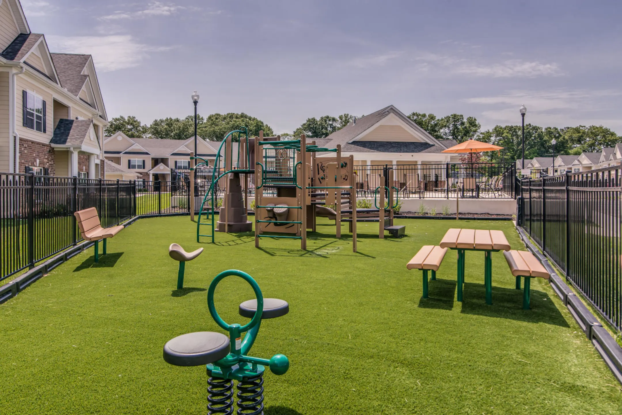 Playground - Cumberland Trace Village Apartments - Bowling Green, KY