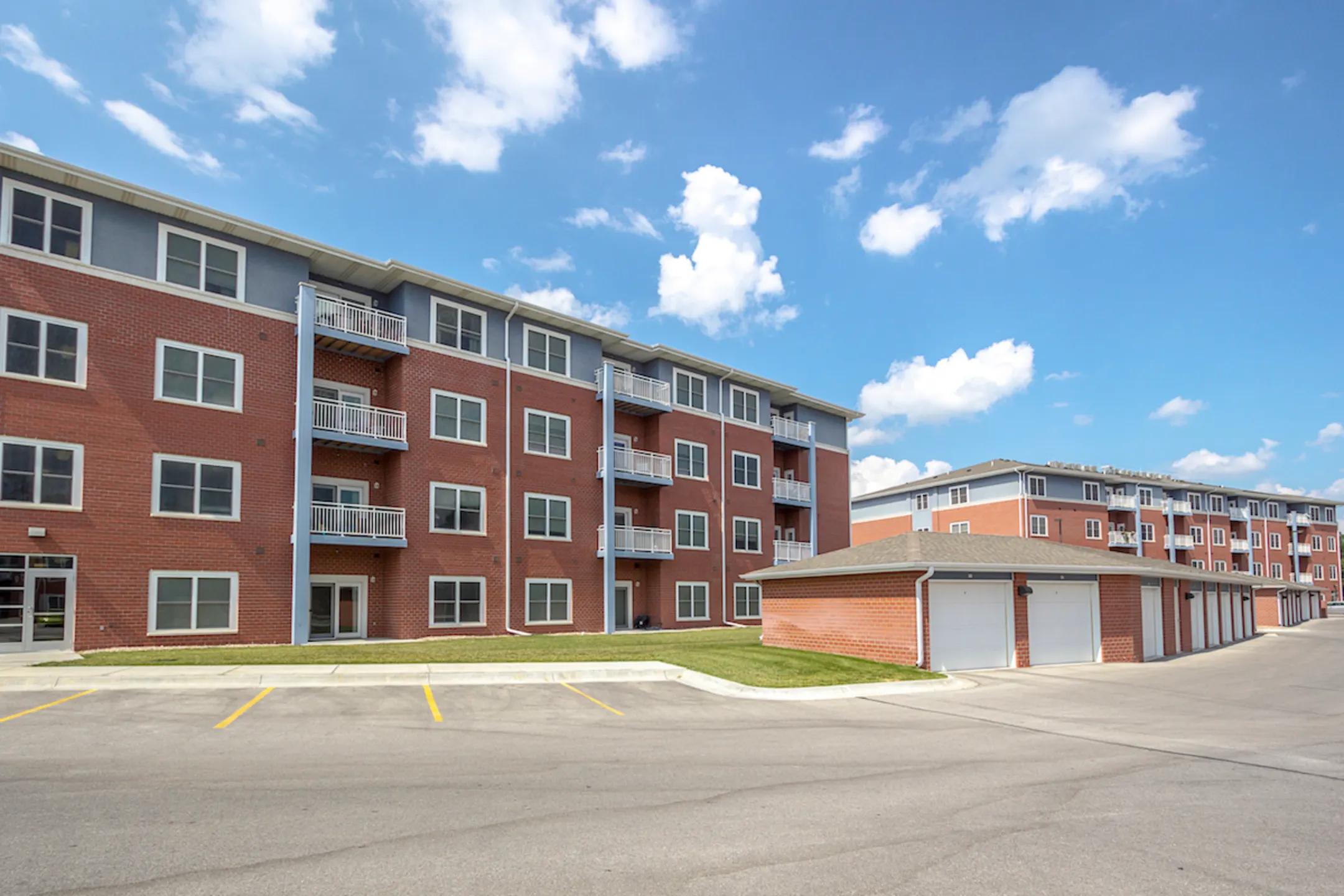 Chateau at Holmes Lake Apartments Lincoln, NE 68506