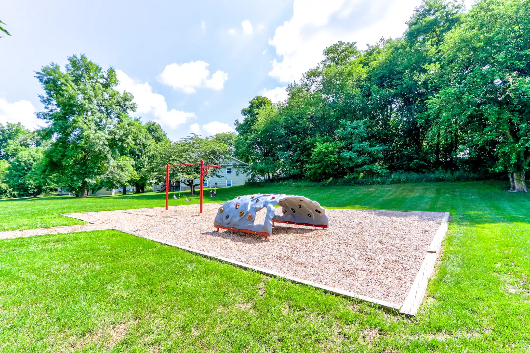 Arbor Terrace and Richland Country Apartments Richland, MI 49083