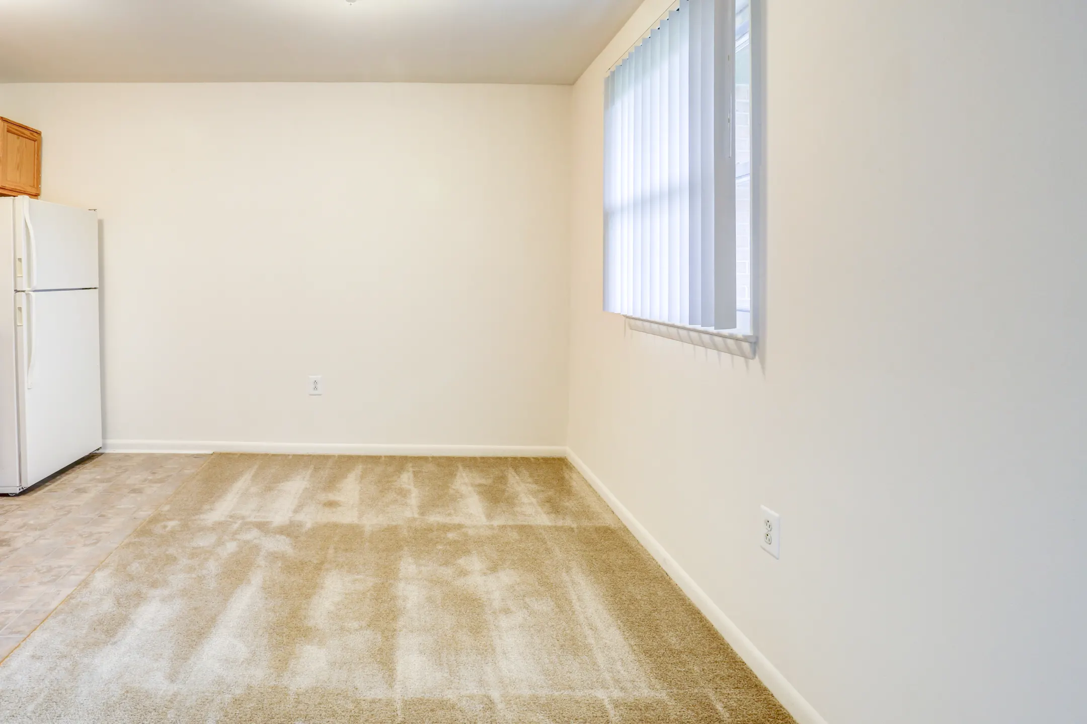 Orangewood Park 24 Elizabeth Ln Levittown, PA Apartments for Rent