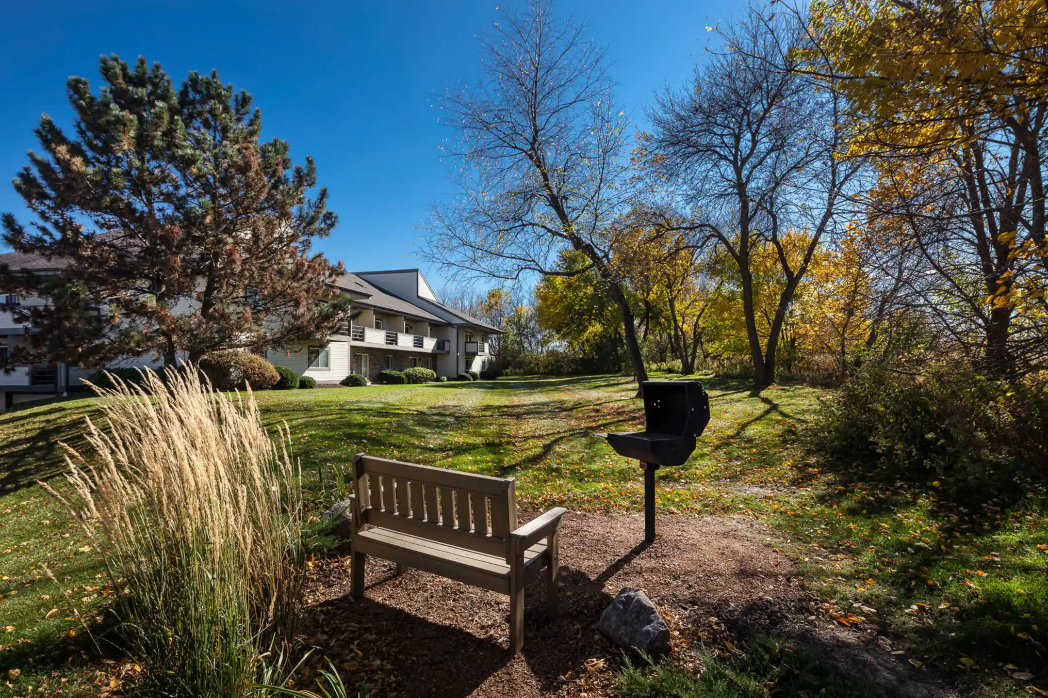 Pine Cove Apartments Apartments Oregon, WI 53575