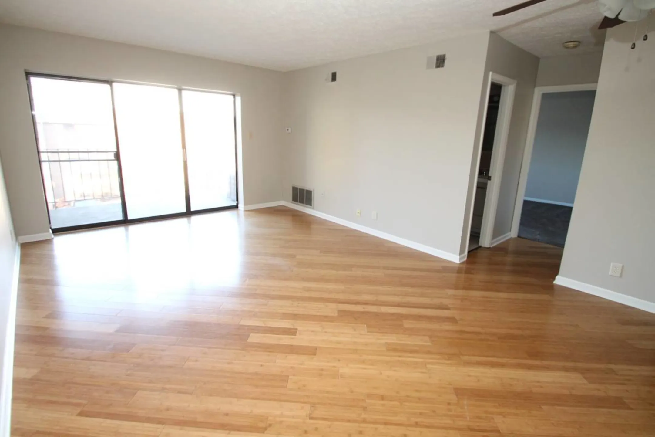 Bethel Park and South Park Apartments 5510 Library Road Bethel Park