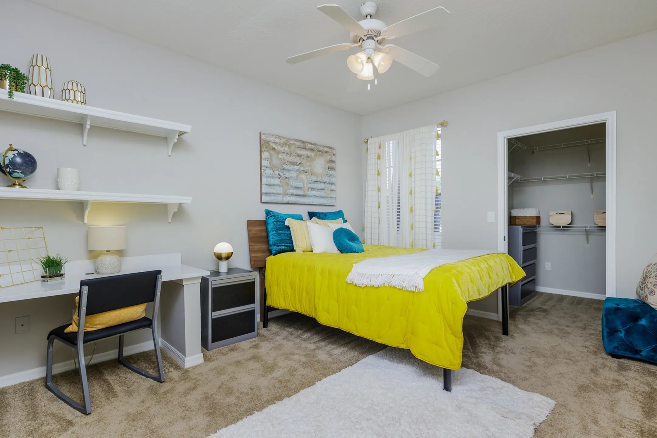 Bedroom - West 10 Apartments - Per Bed Lease - Tallahassee, FL