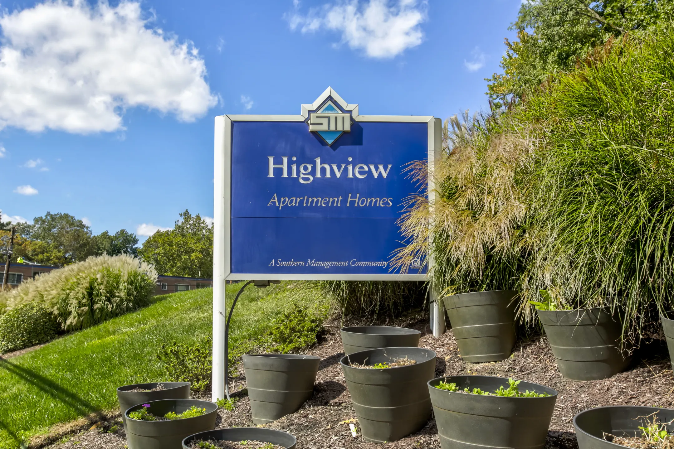 Community Signage - Highview - Hyattsville, MD