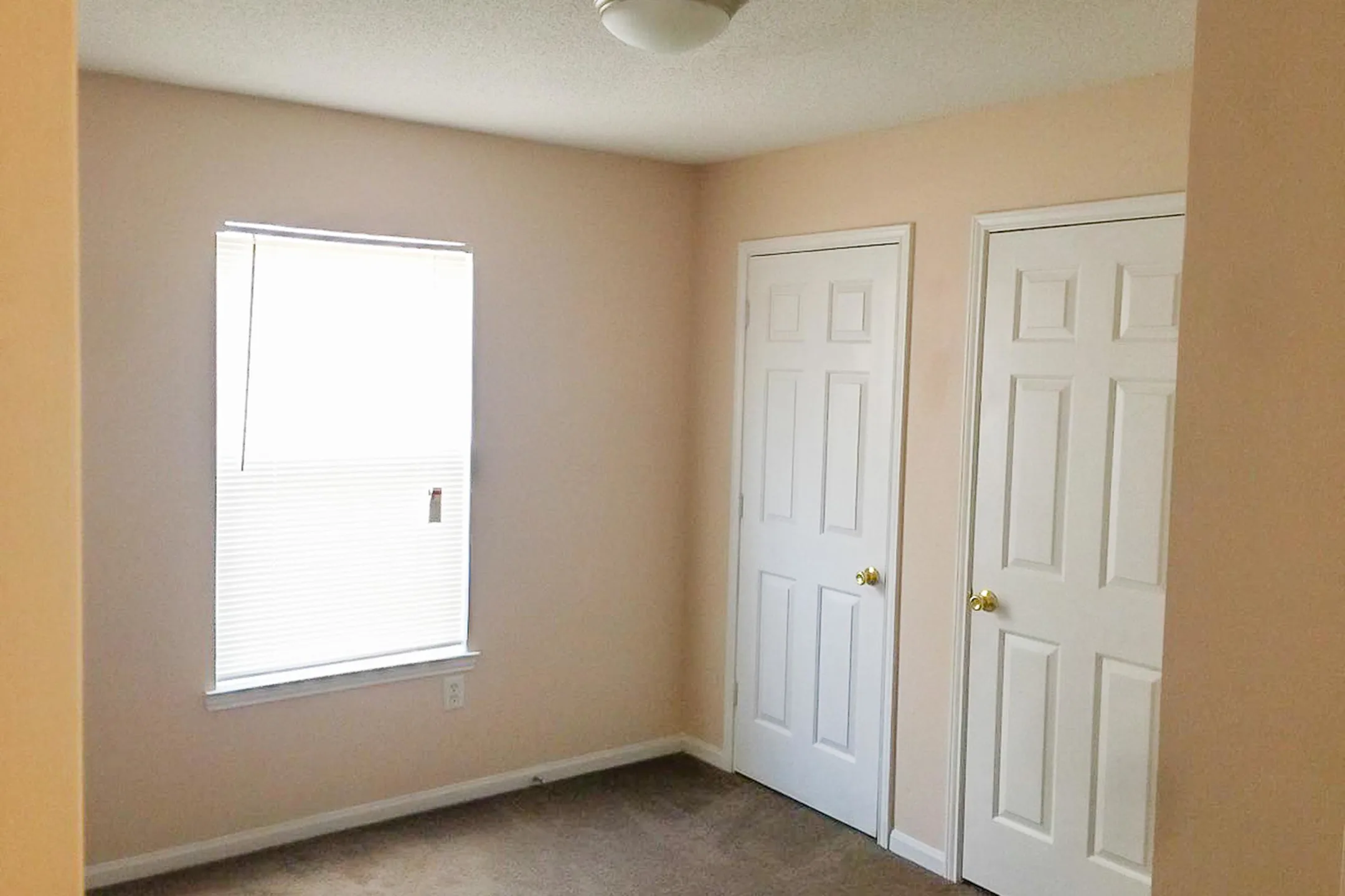 Madison Ridge Apartments 301 Madison Ridge Blvd Dickson, TN