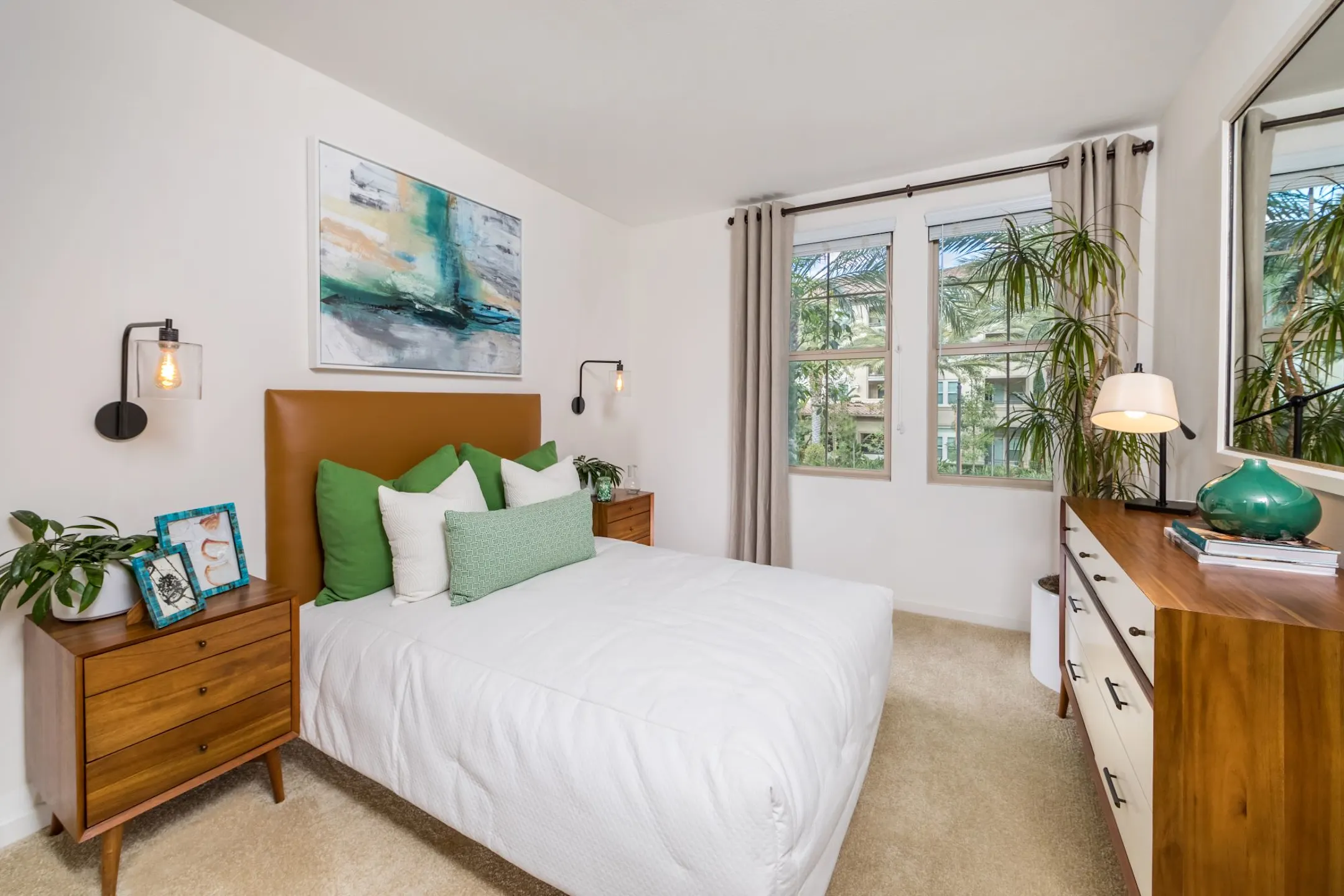 2 Bedroom Apartments In Tustin Ca