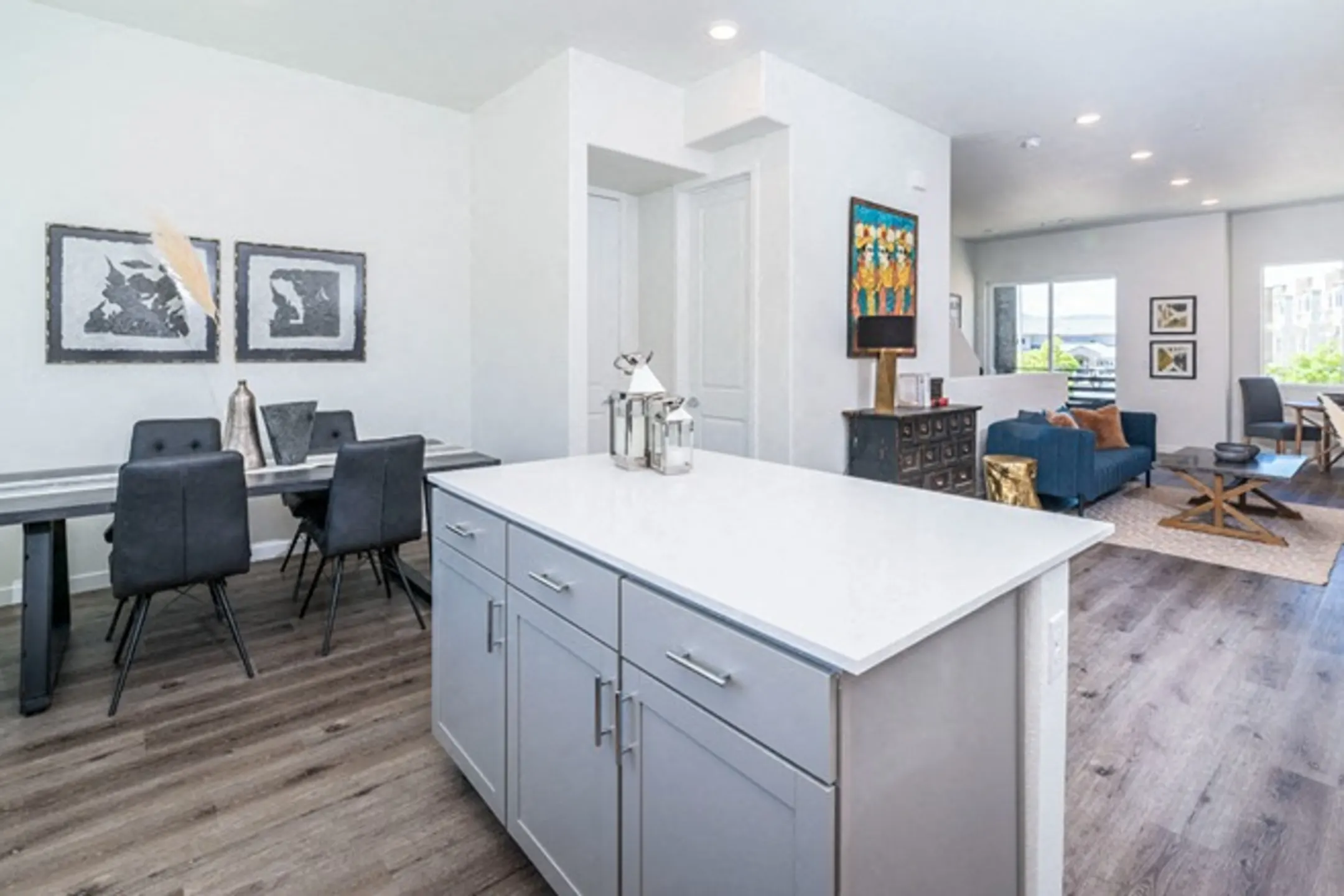 Summit Ridge Townhomes 4873 Summit Ridge Dr Reno, NV Apartments for