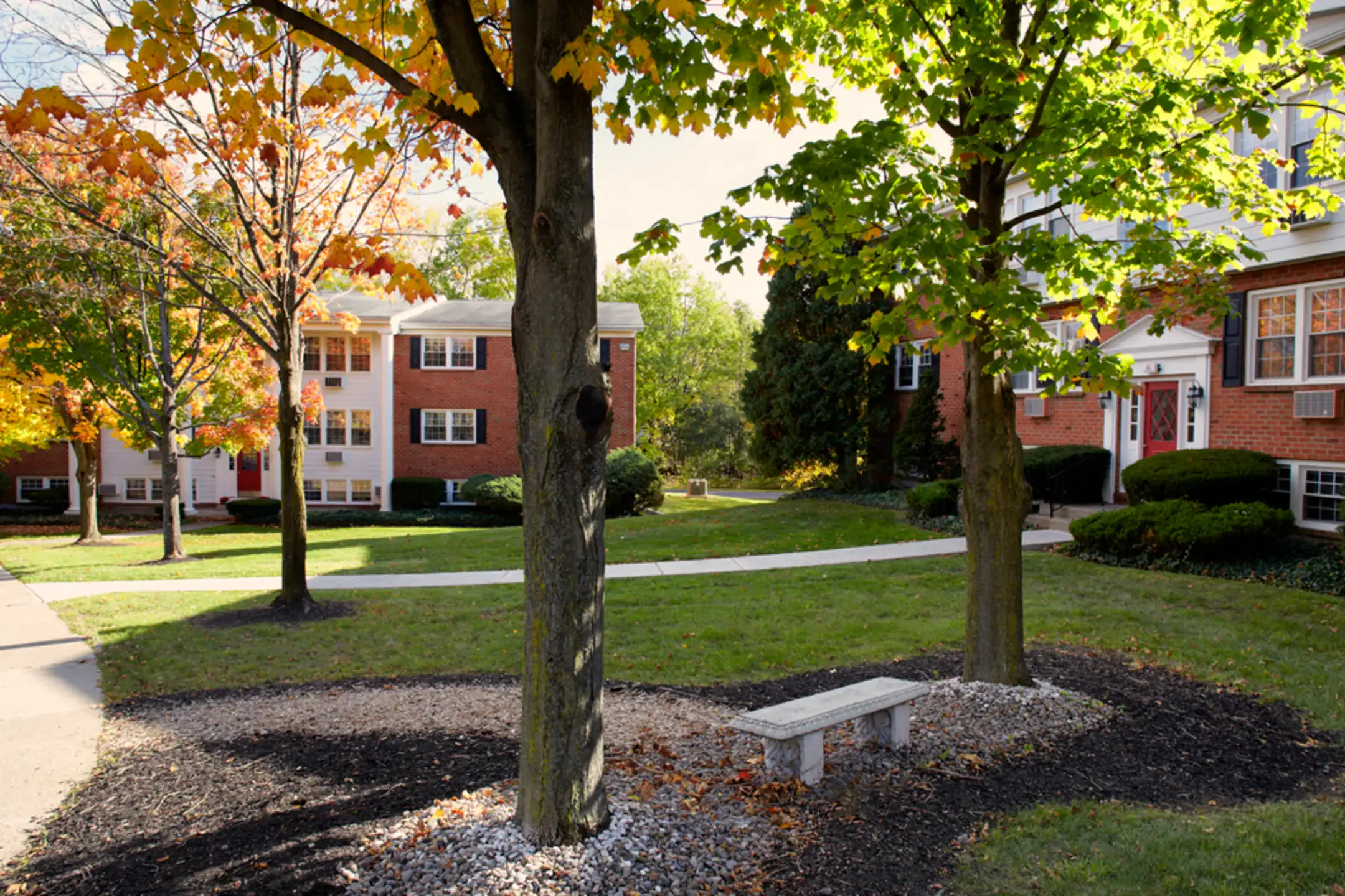 Kings Gate West Apartments 8 Kings Ct Camillus, NY for Rent Rent.