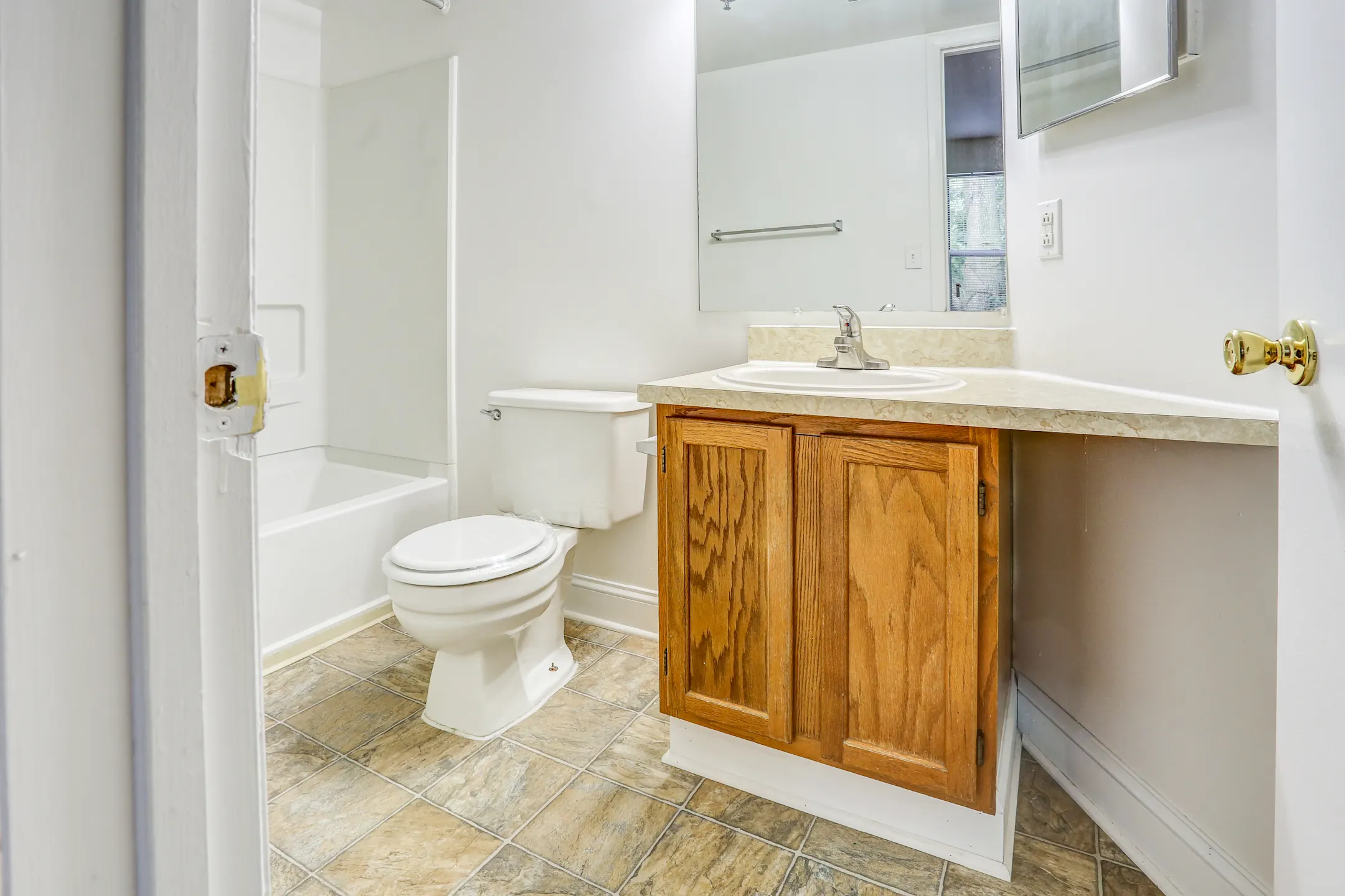 Arbor Pointe Apartments Wilmington, DE 19804