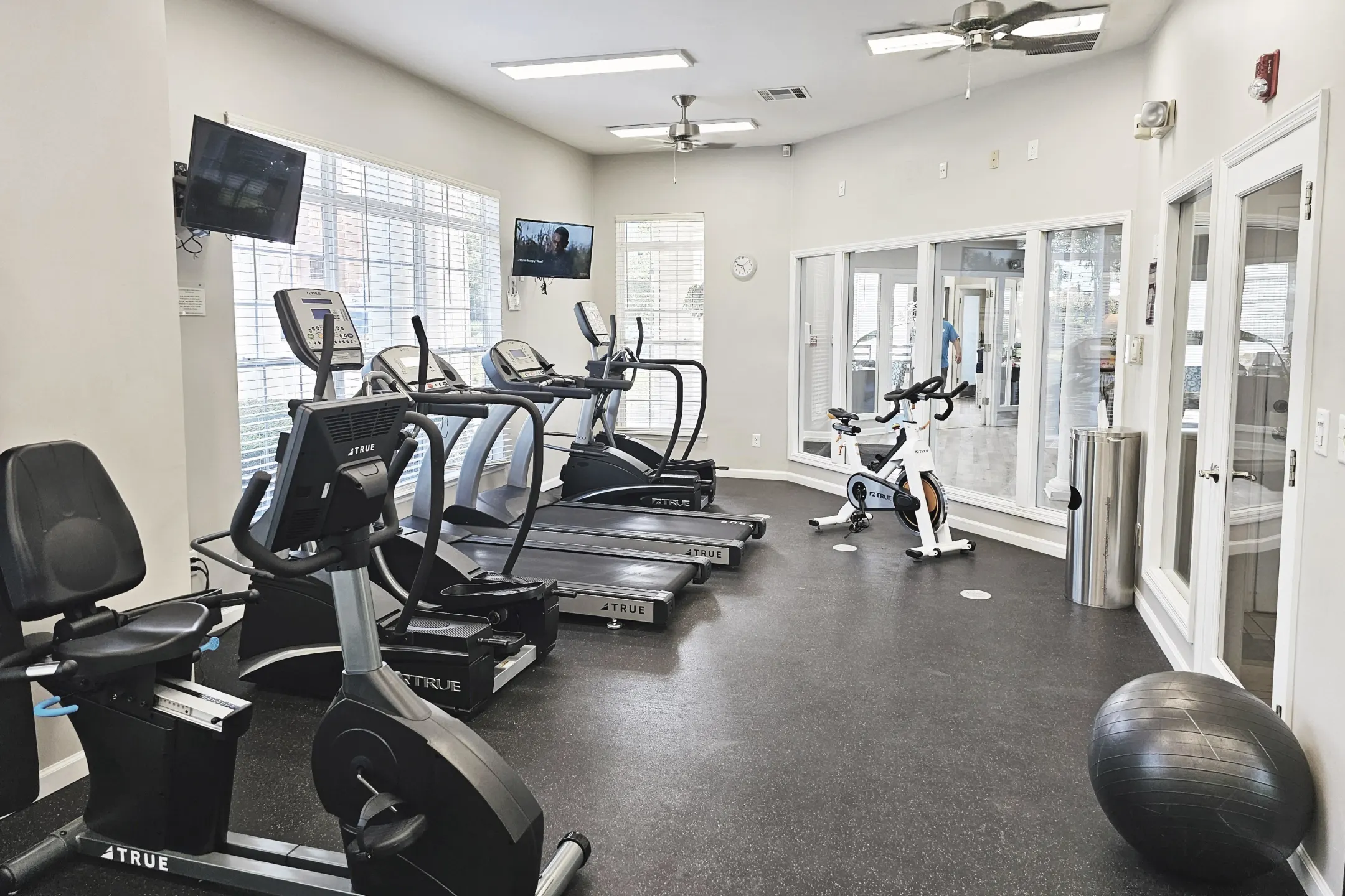 Fitness Weight Room - Boulder Springs - Saint Louis, MO
