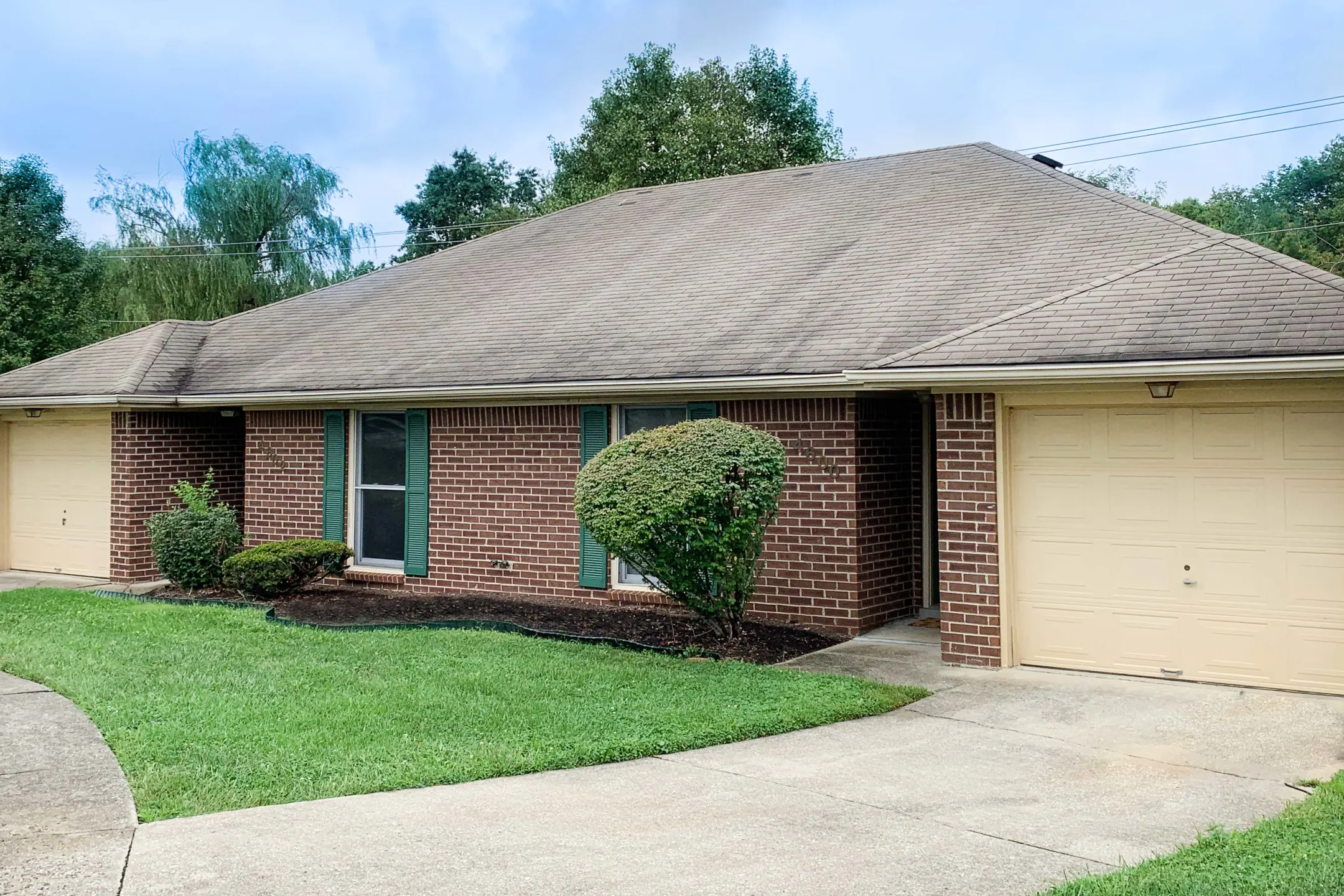 Hartland Place Apartments 3824 C Kenesaw Dr Lexington, KY