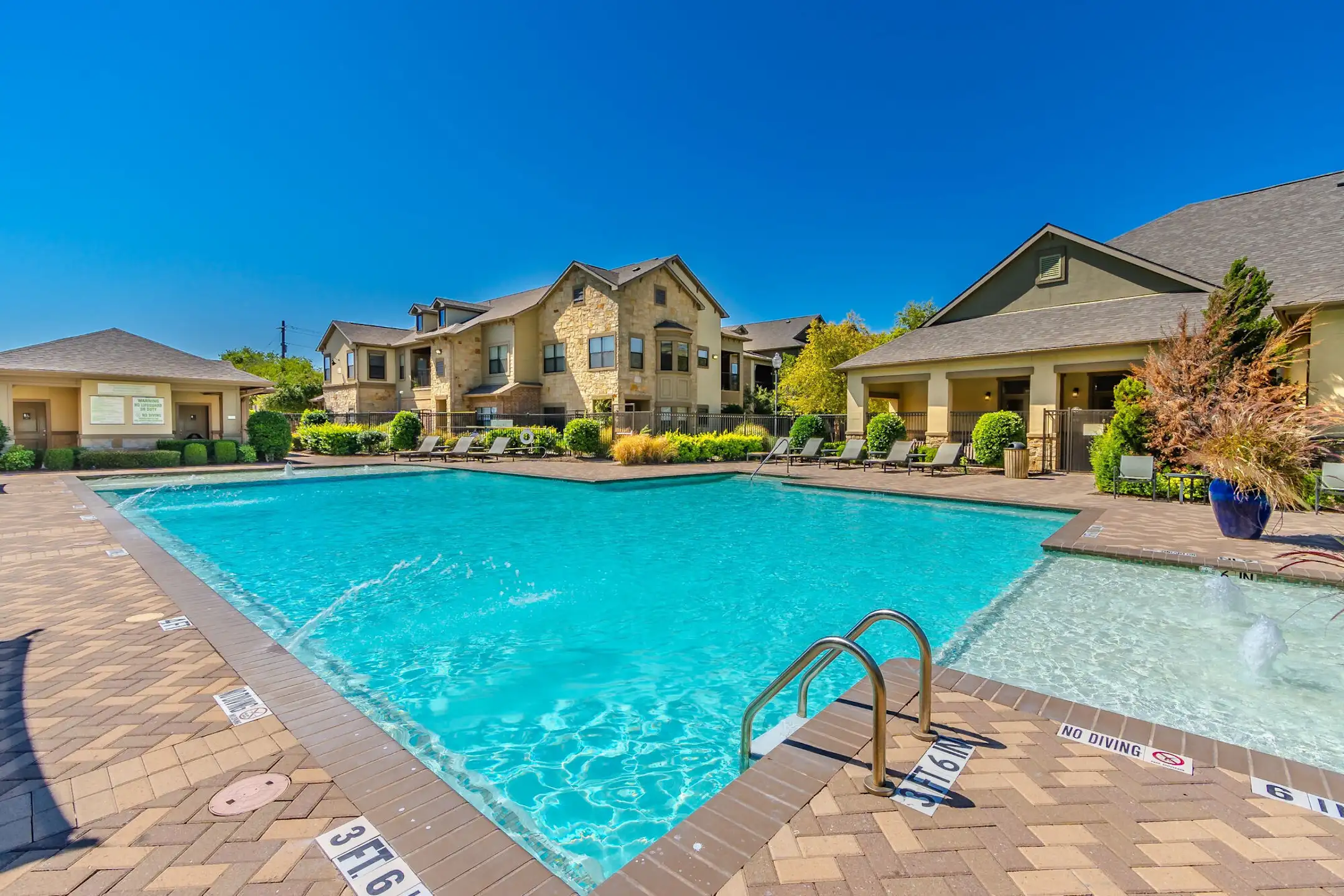 Sorrel at Phillips Creek Ranch 5050 Fm 423 Frisco, TX Apartments
