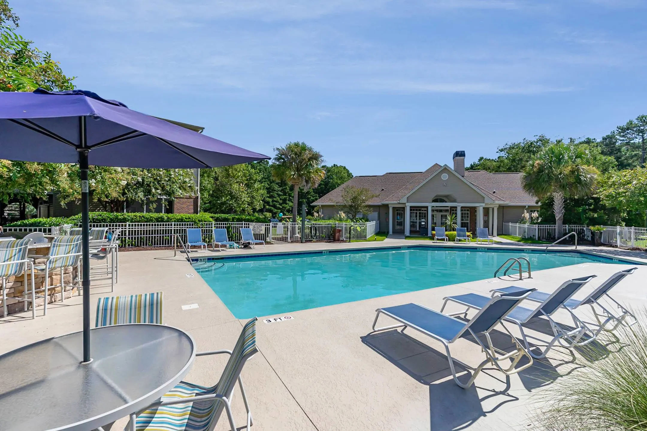 Litchfield Oaks Apartments - Pawleys Island, SC 29585