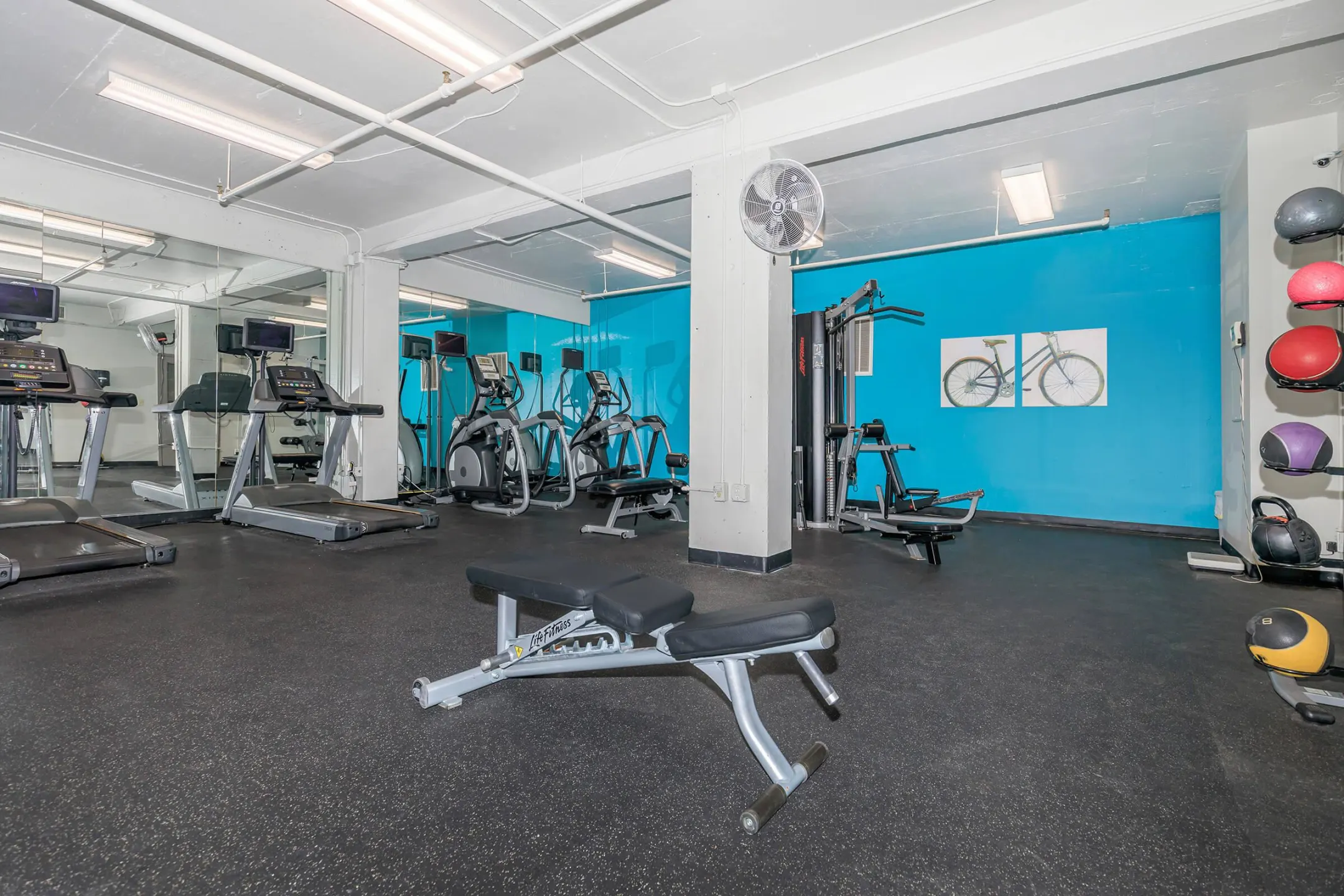 Fitness Weight Room - The Enclave At 1550 - San Antonio, TX