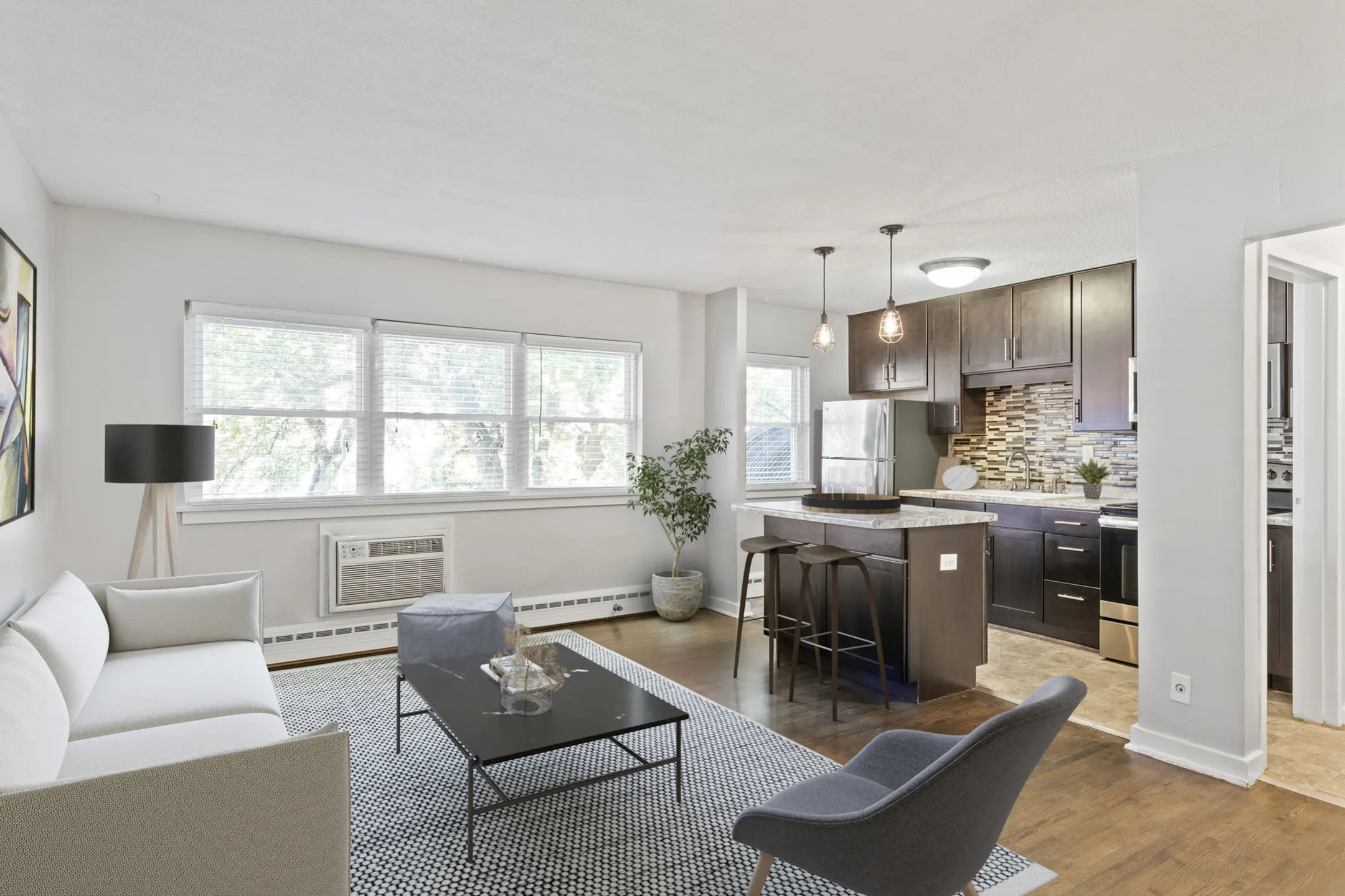 Living Room - Minikahda Court Apartments - Saint Louis Park, MN