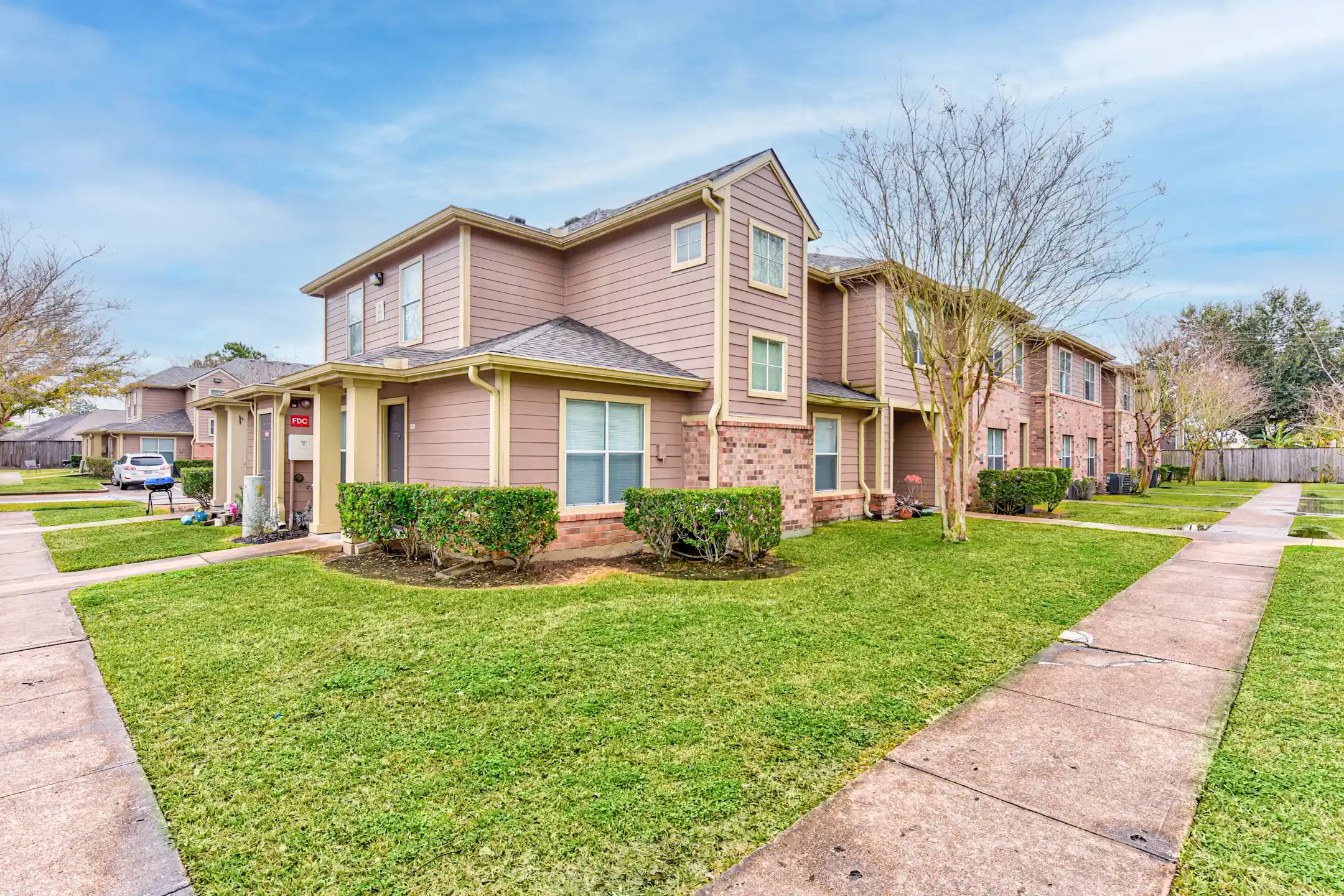 Highland Meadow Village Apartments Houston, TX 77089