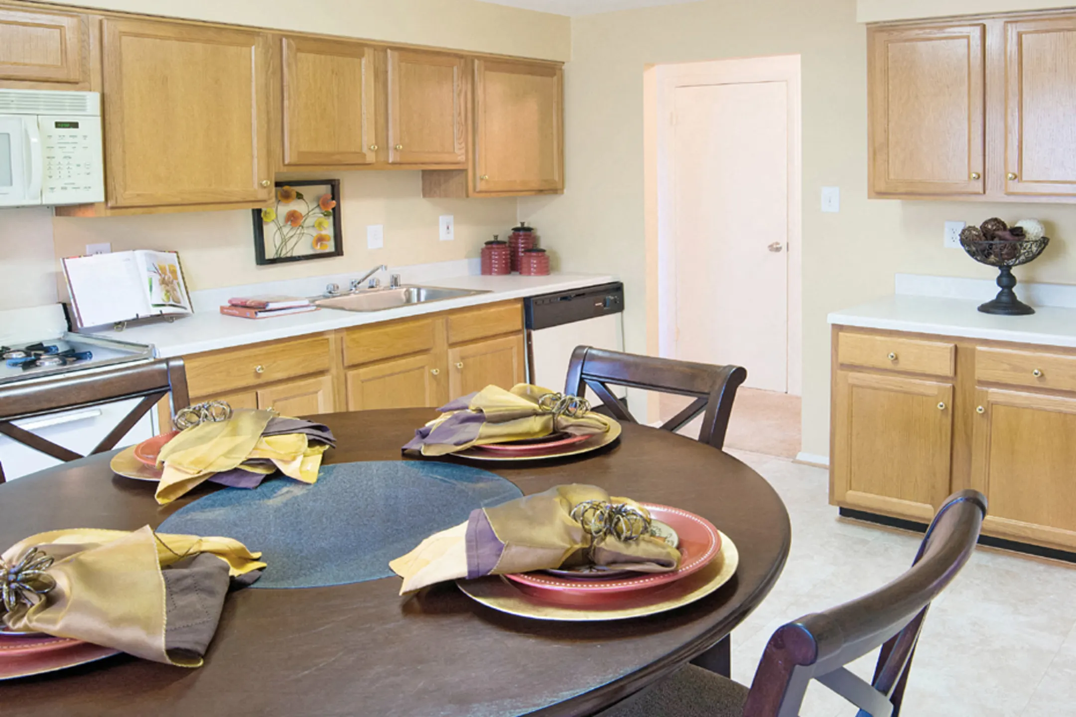 Dining Room - Security Park Apartments - Windsor Mill, MD