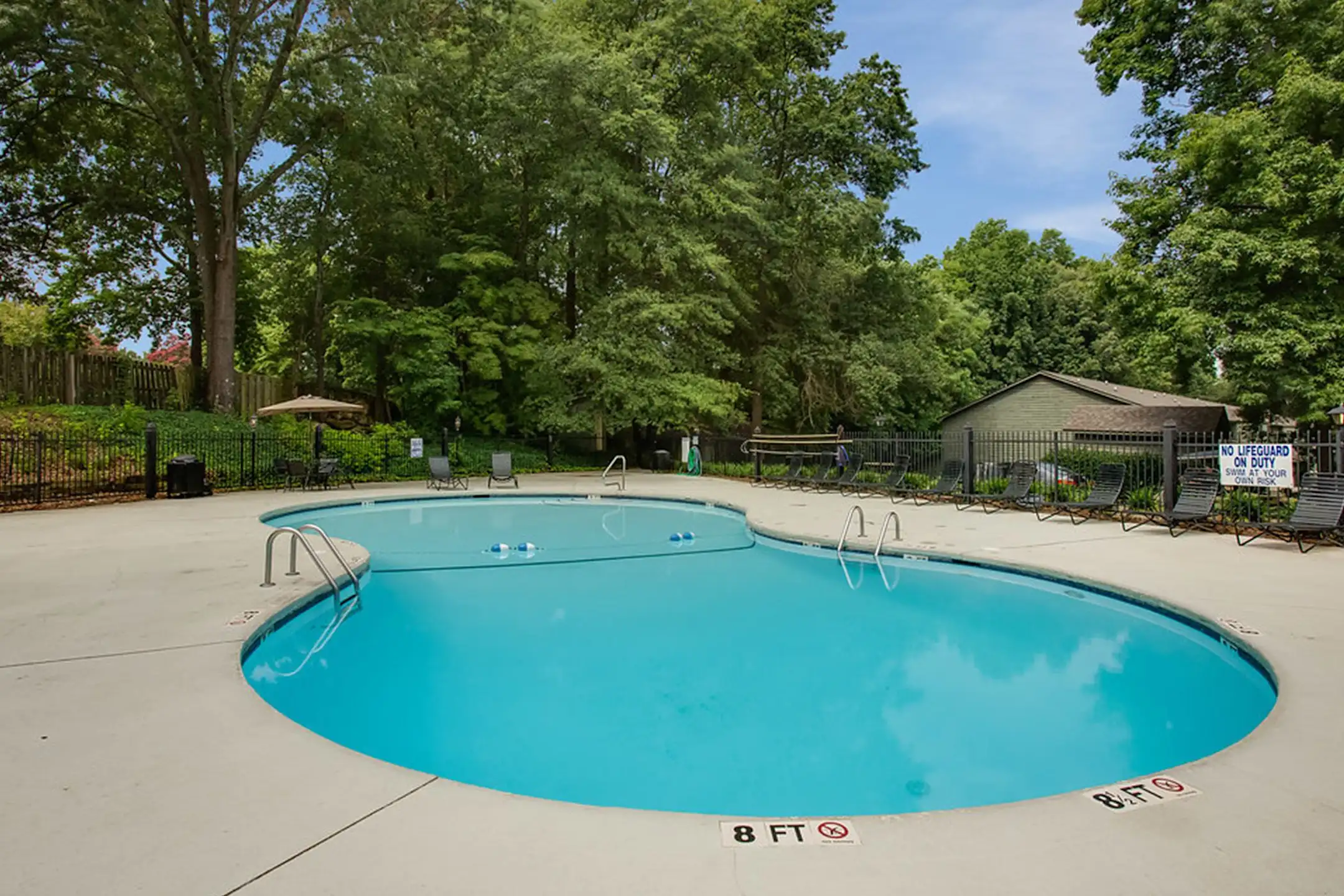 Pool - Huntington Downs - Greenville, SC