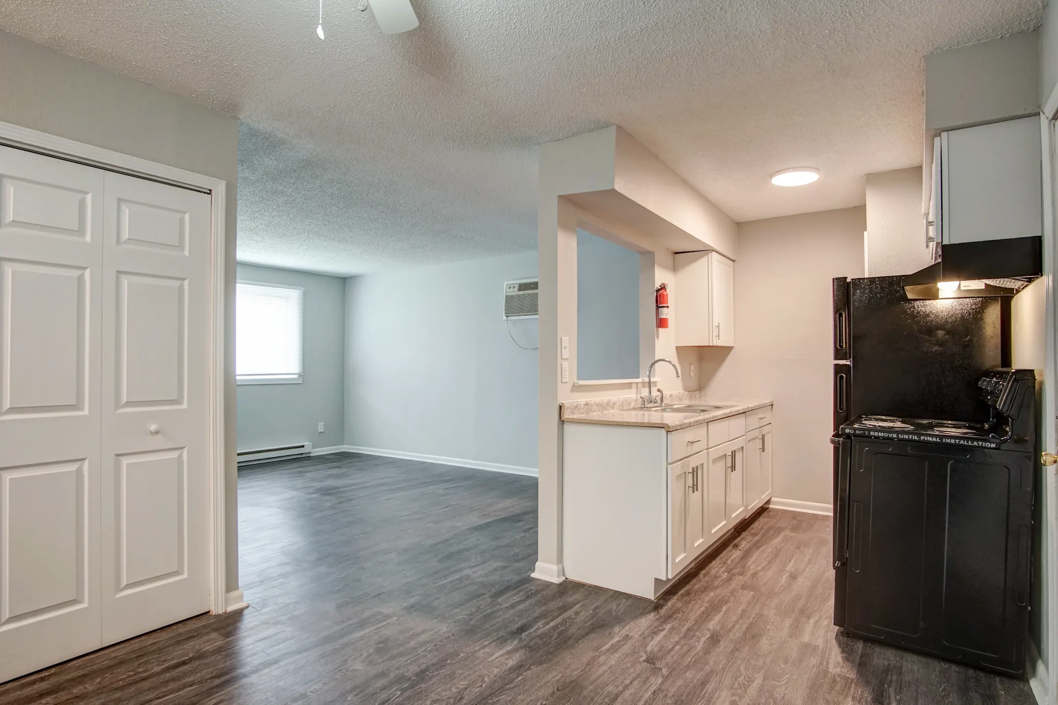 Point Place 3553 E Manhattan Blvd Toledo, OH Apartments for Rent