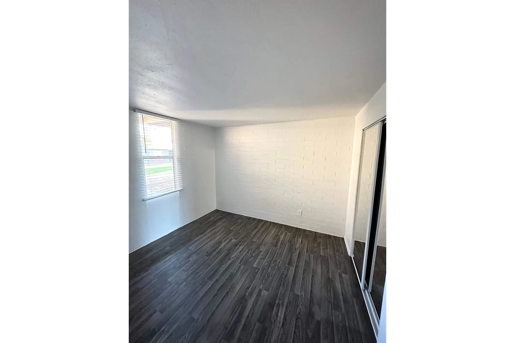 Icon on Stella Apartments Tucson, AZ 85730