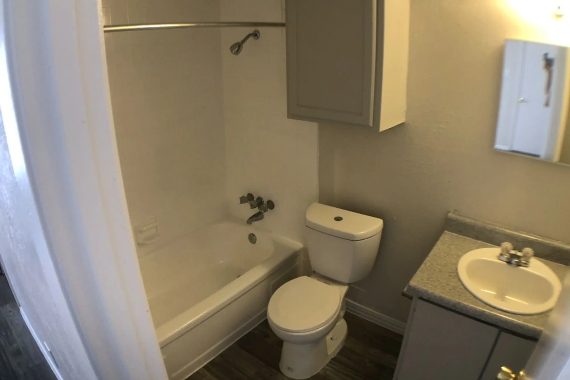 Bathroom - Casa Grande Village - Dallas, TX