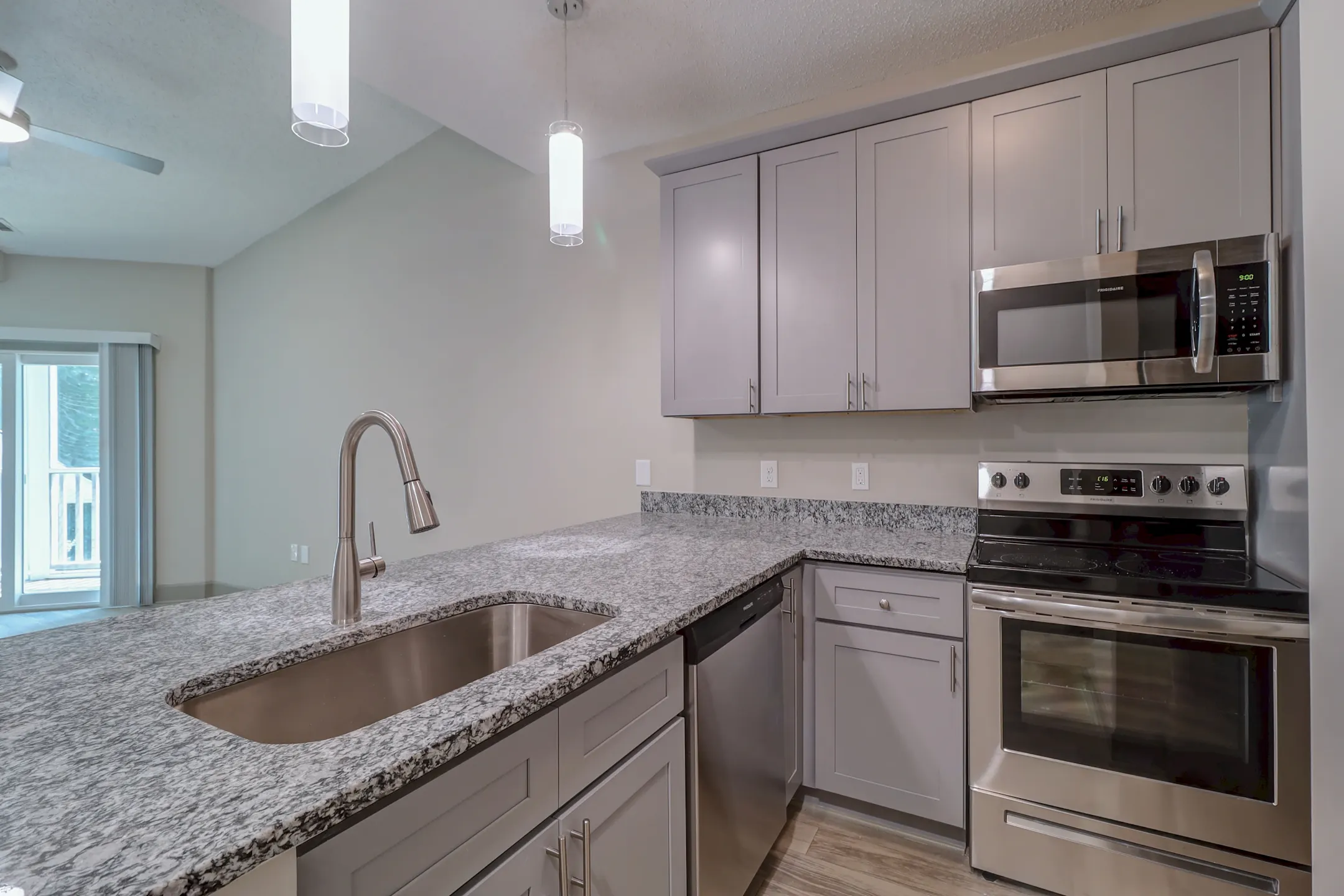 Kitchen - River Walk Savannah Apartments - Savannah, GA