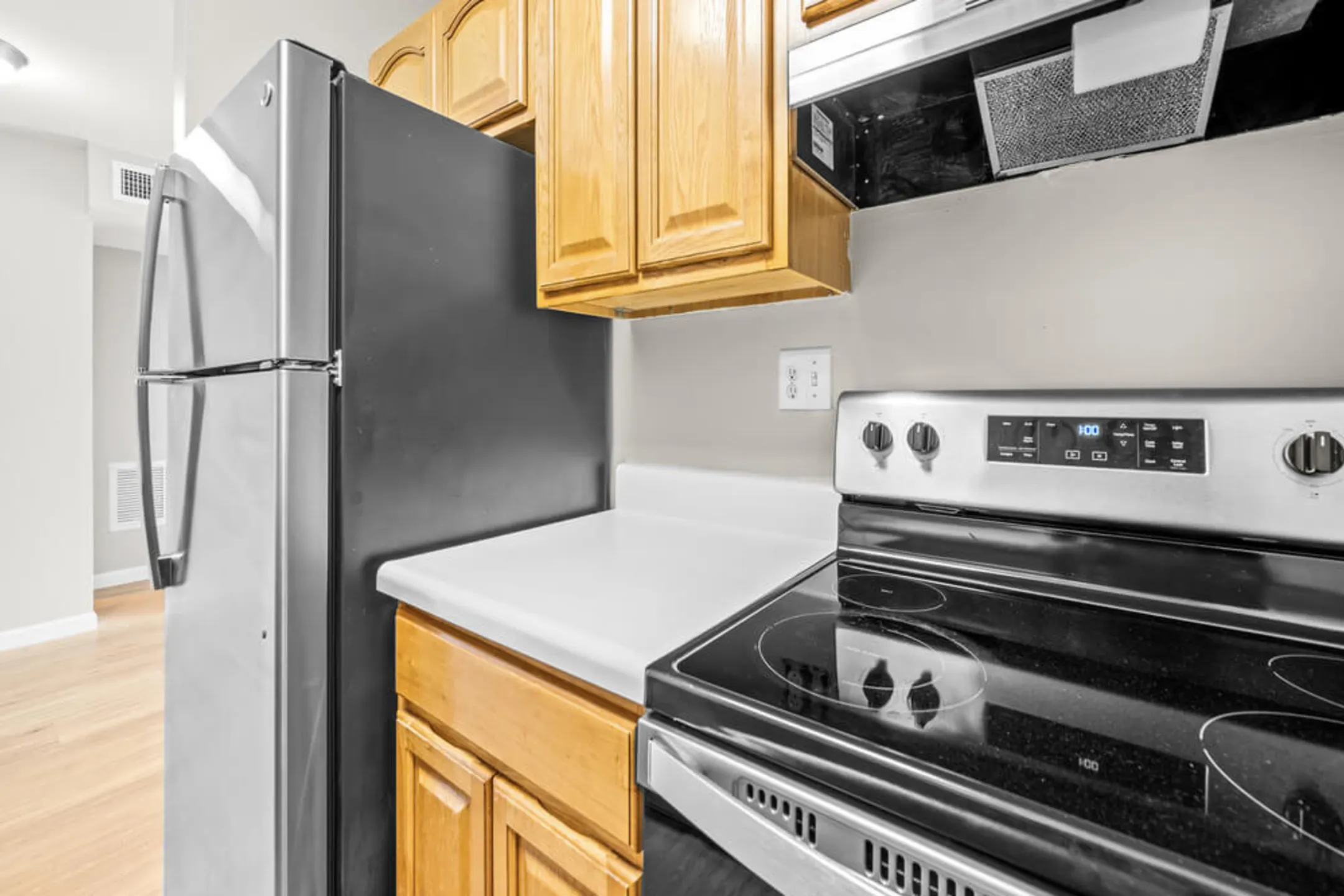 Hunters Glen Apartments Apartments Plainsboro, NJ 08536