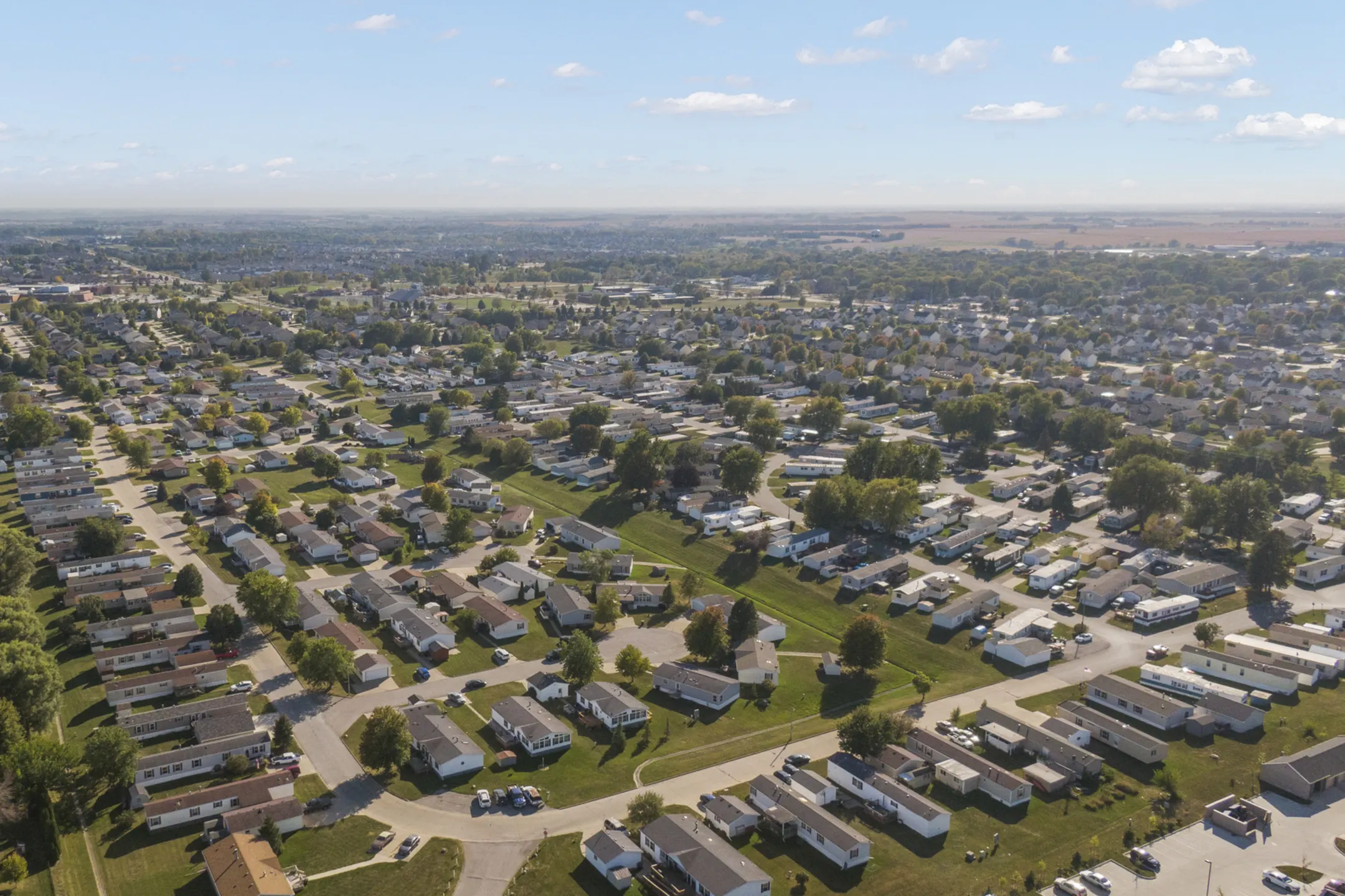 Midwest Country Estates 250 SE Laurel Street Waukee, IA Apartments