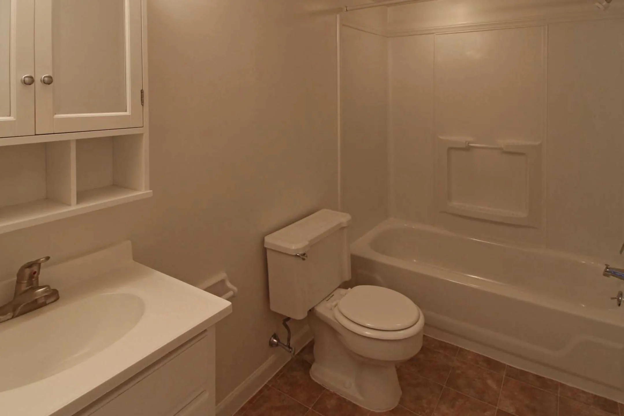 Bathroom - Springside Manor - Shillington, PA