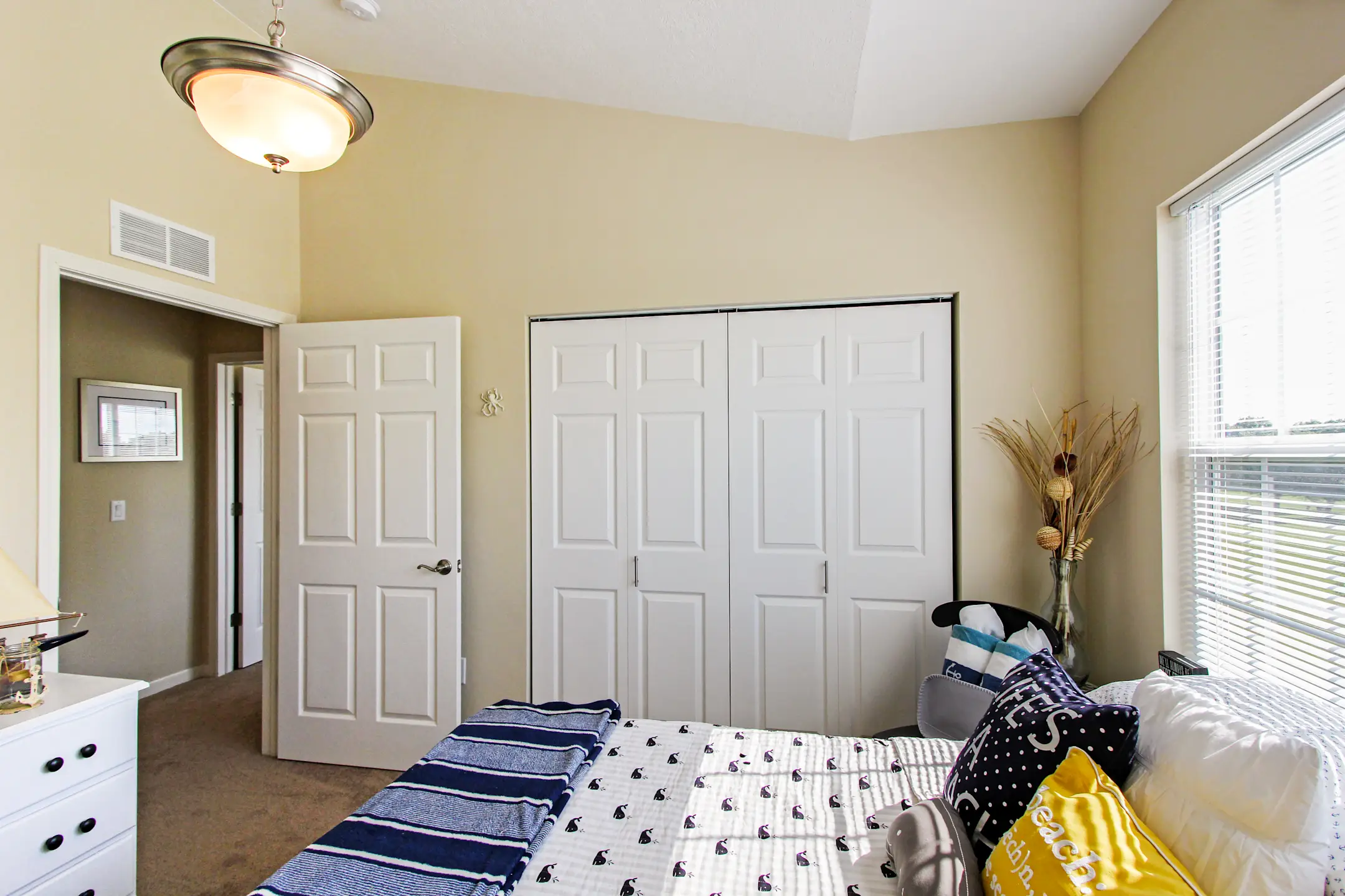 Sanctuary Grove Luxury Apartments 2381 Applegrove St Nw Canton, OH