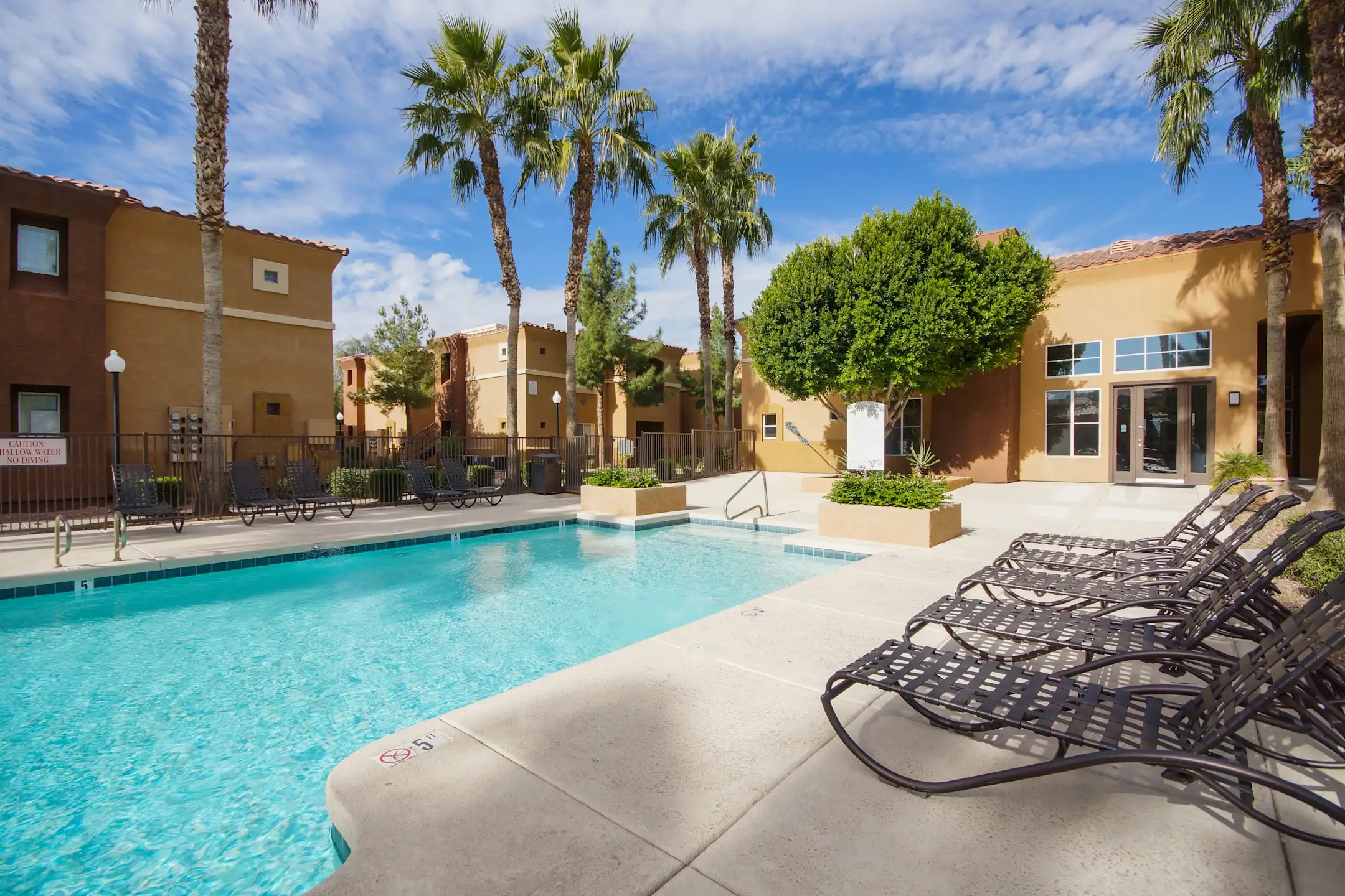 Desert Harbor Apartment Homes Apartments Peoria, AZ 85381