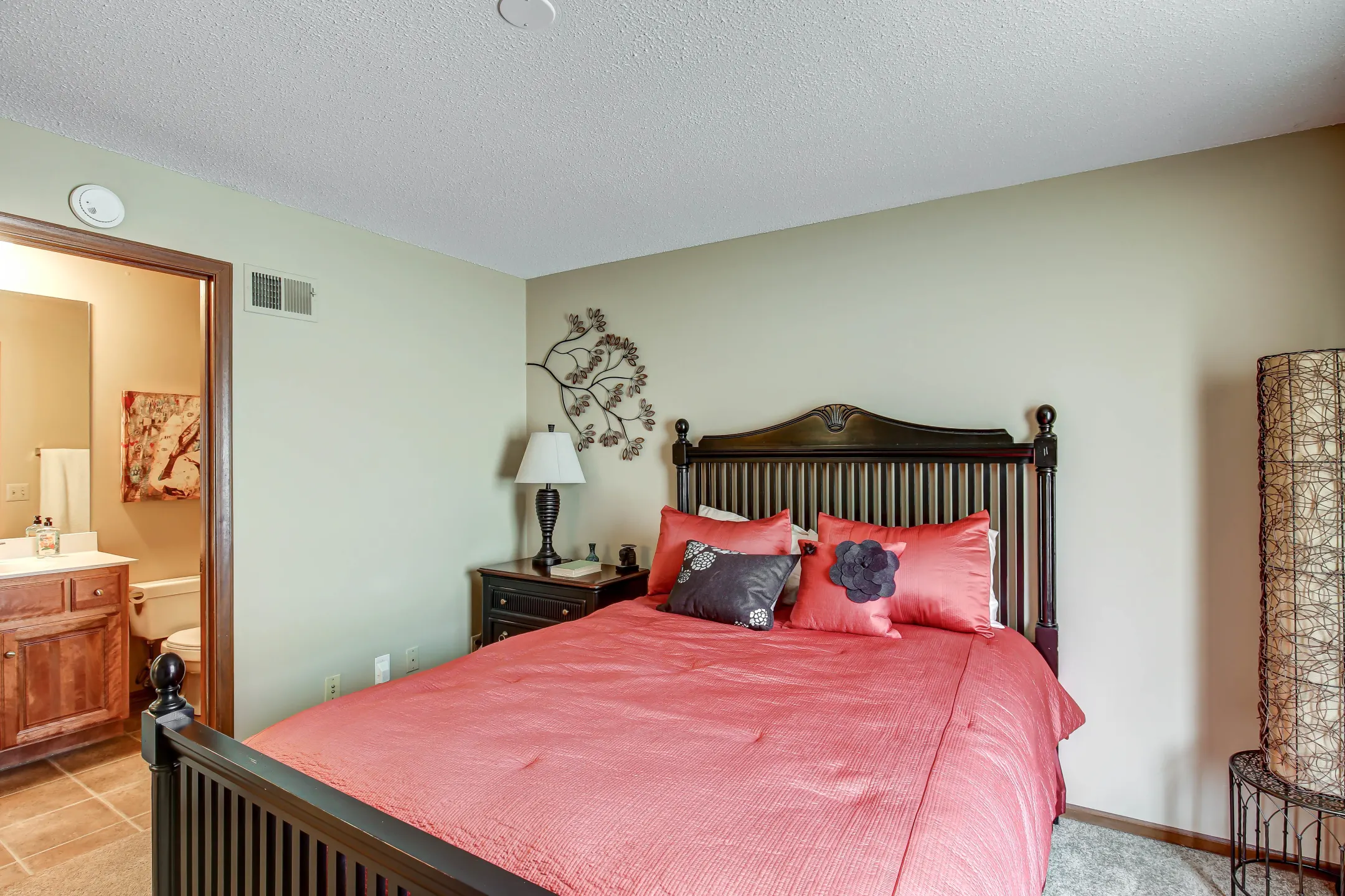 Bedroom - Pinegate - Merriam, KS