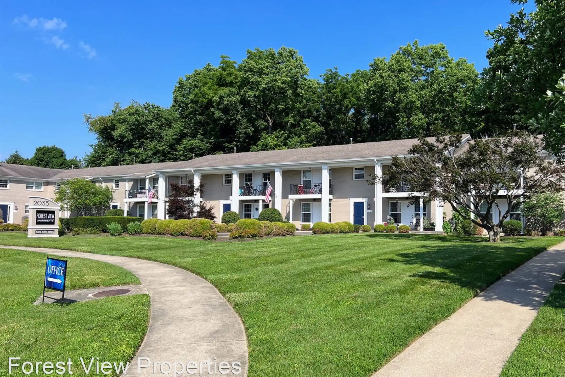 Forest View Apartments 2035 Altamont Court Lexington, KY Apartments