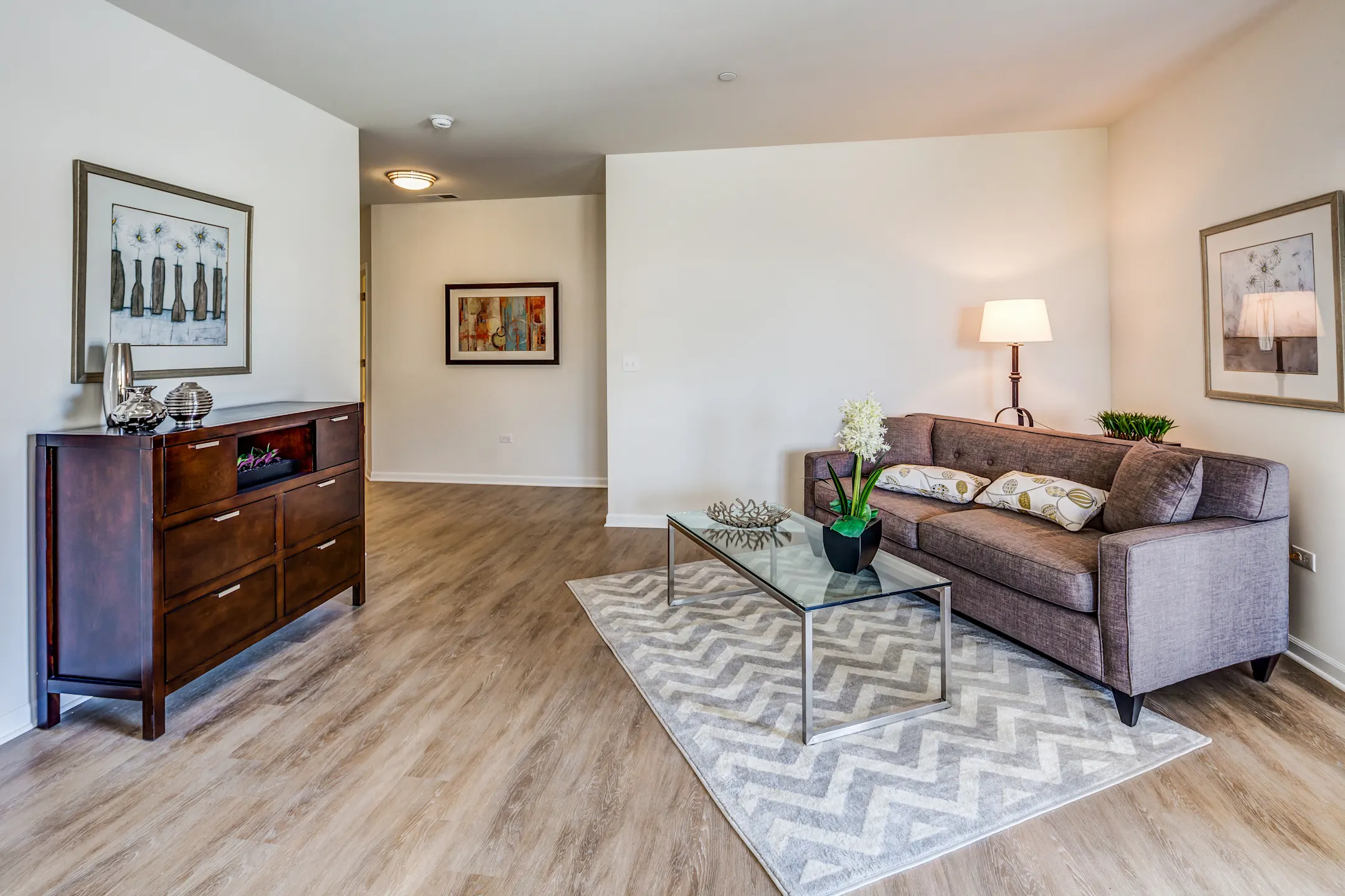 Village Reserve at Mill Creek Apartments Geneva, IL 60134