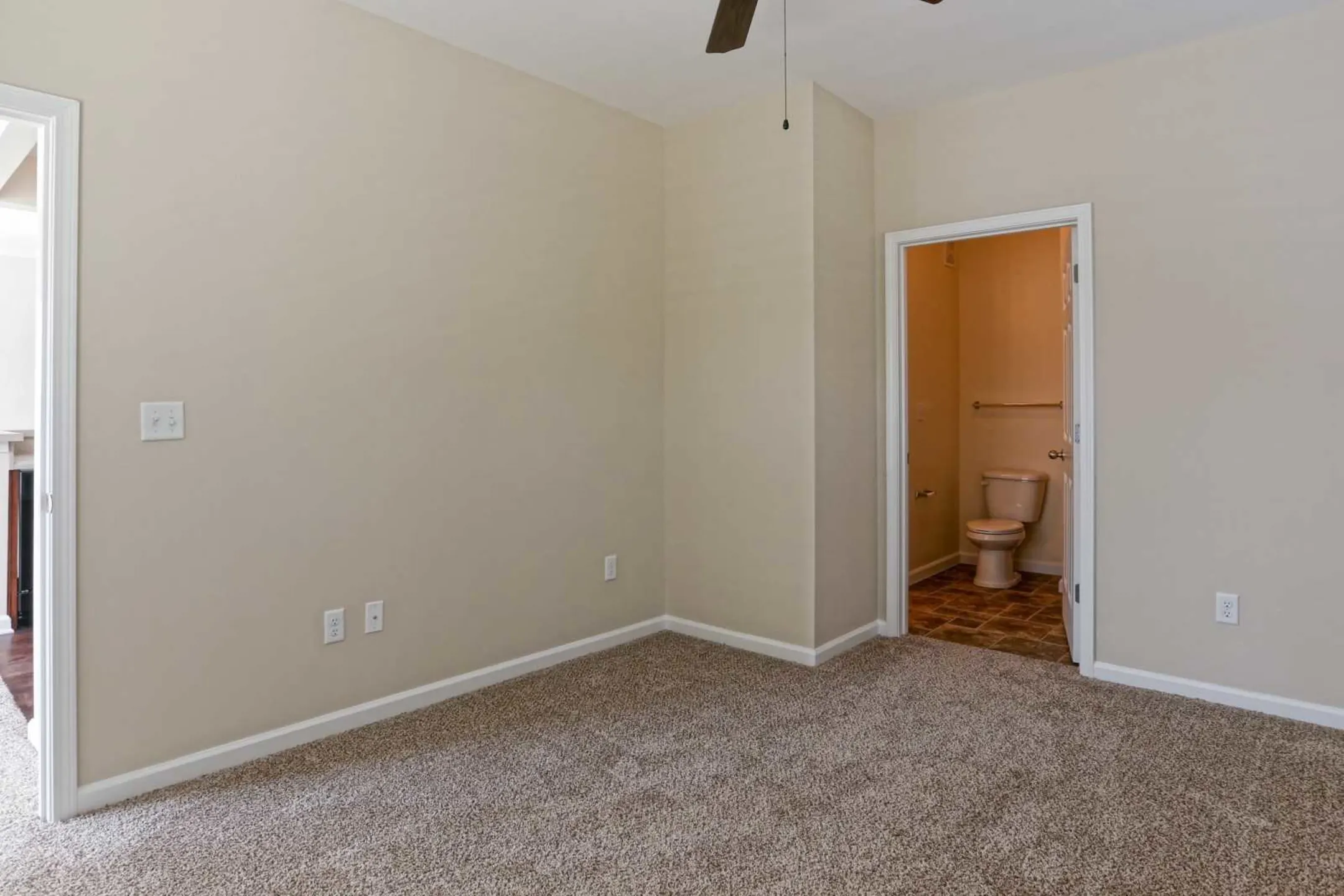 Fieldstone Apartment Homes - Memphis, TN
