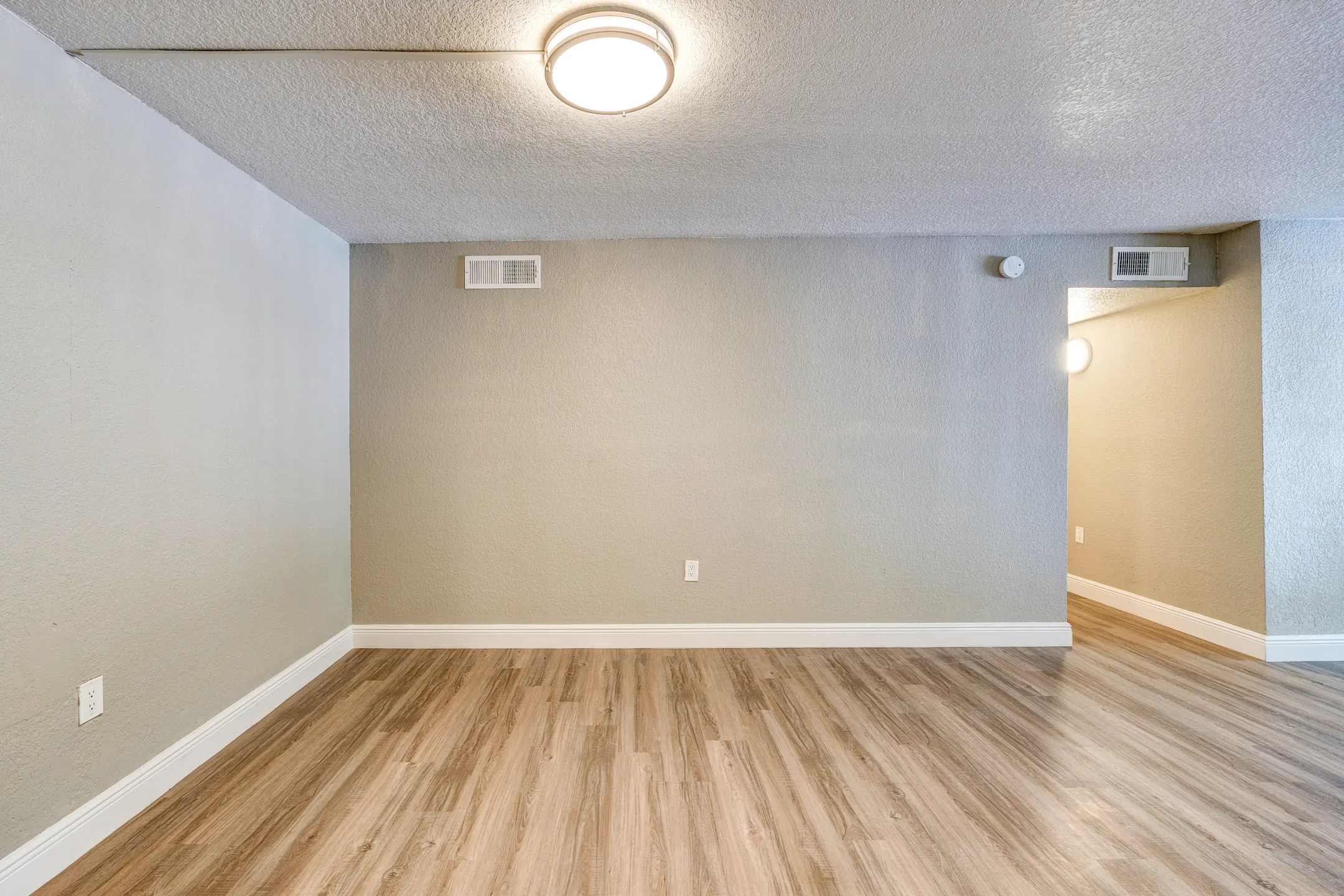 Seastone - Temple Terrace, FL